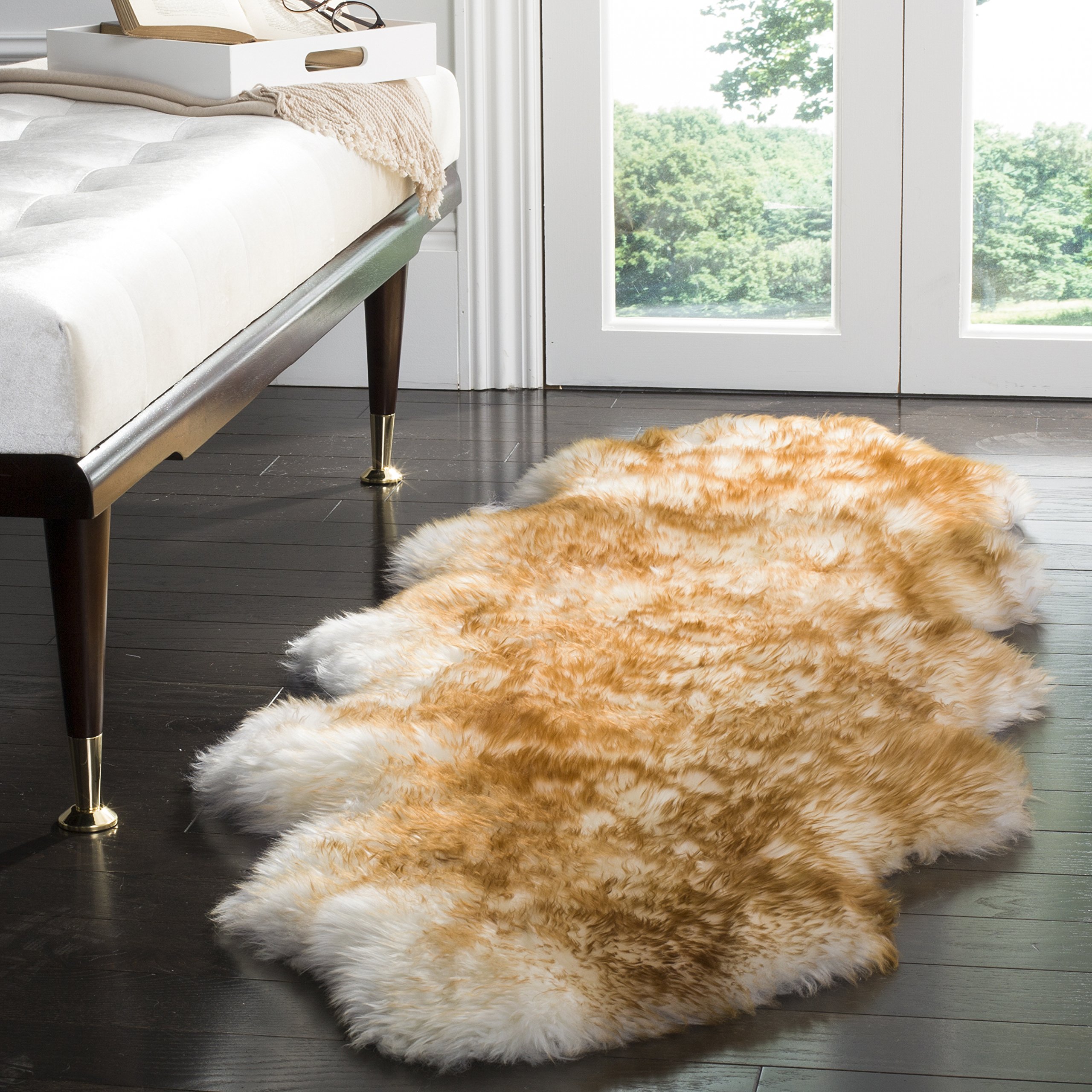 SAFAVIEH Sheep Skin Collection 2' x 6' Off White & Coco Brown Handmade Genuine Pelt Runner Rug - Extra Thick 3.4-inch Rustic Glam Decor for Living Room, Bedroom & Office (Model SHS121D)