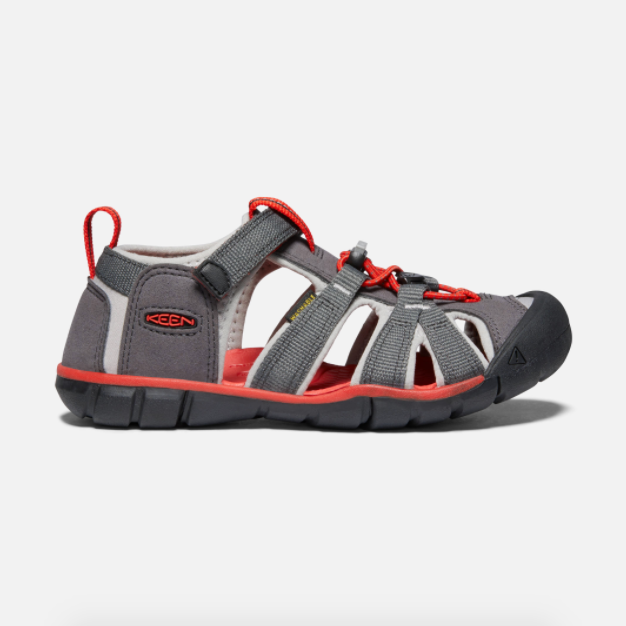 KEEN Seacamp II CNX Kids' Water Sandals - Lightweight & Quick-Dry for Beach, Pool & Outdoor Adventures