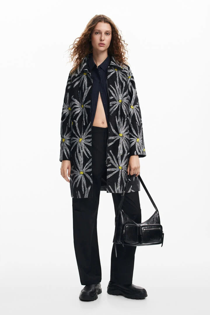 Stylish Daisy Print Coat for Women - Floral Fashion Outerwear for Spring & Fall - Perfect for Casual Outings & Date Nights