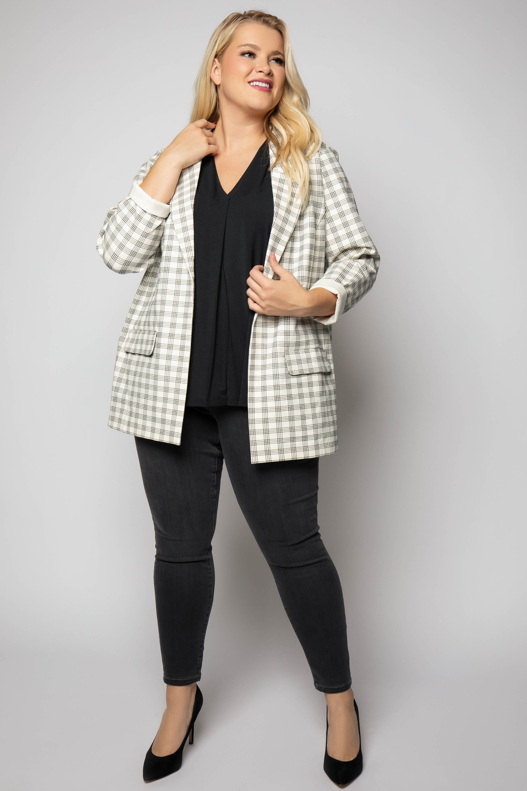 Stylish Boyfriend Blazer for Women - Trendy Oversized Casual Jacket for Office, Date Night & Everyday Wear