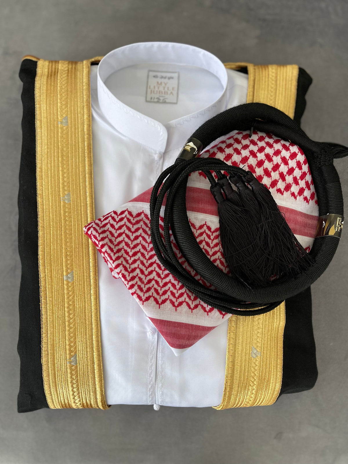 Men's Al Sultan 5-Piece Bahraini Thobe Set - Premium Cotton Islamic Clothing for Prayer, Eid & Special Occasions