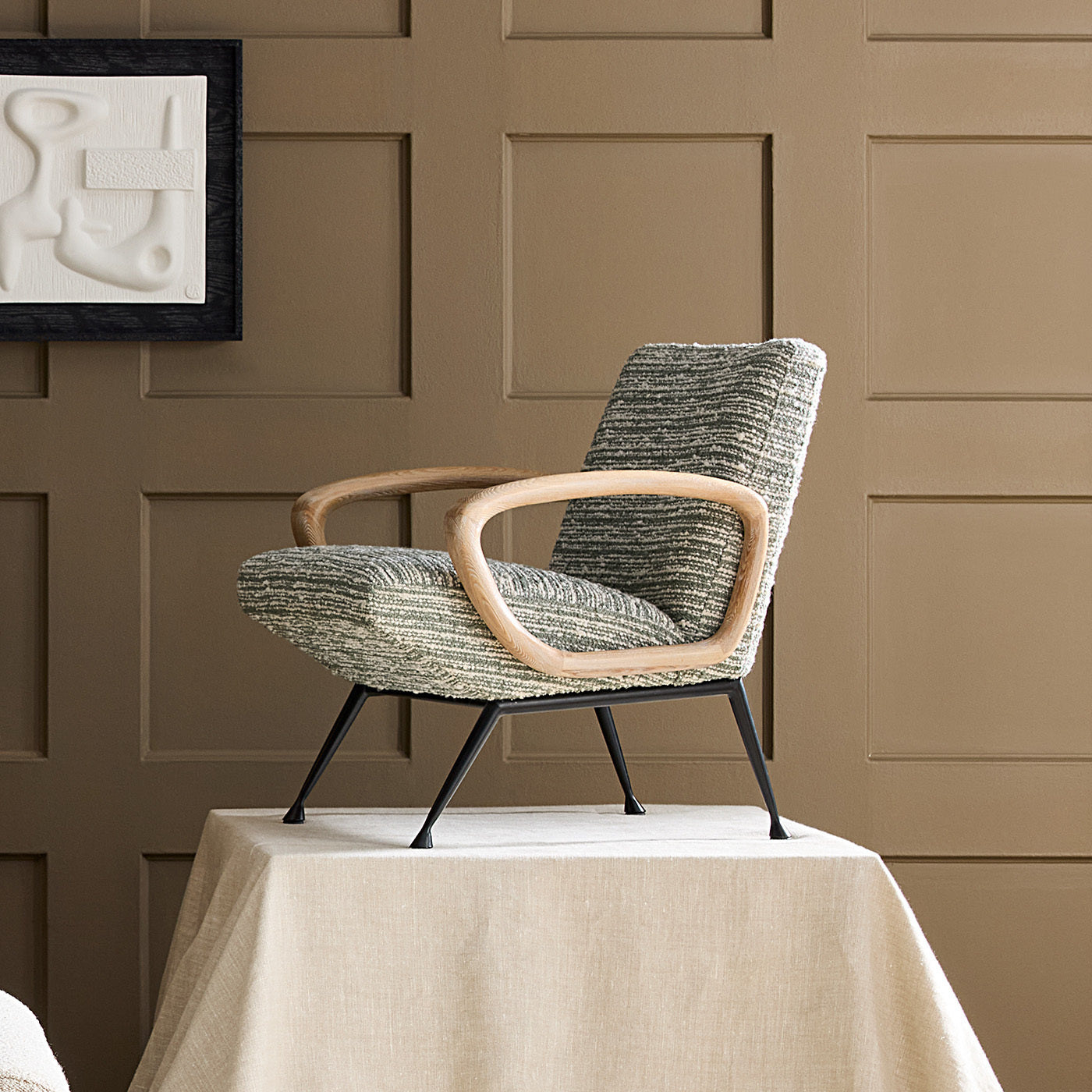 Gainsbourg Lounge Chair - Mid-Century Modern Accent Chair for Living Room, Bedroom & Office - Stylish Comfortable Reading Chair with Wooden Legs