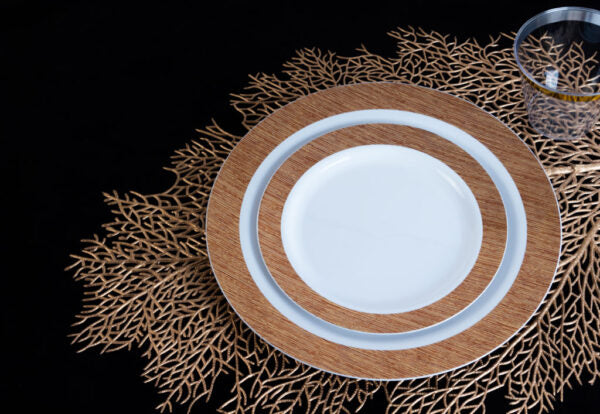 32-Piece Round Plastic Dinnerware Set for 16 Guests - Durable Wood Grain Design - Perfect for Outdoor Parties, Picnics & BBQs