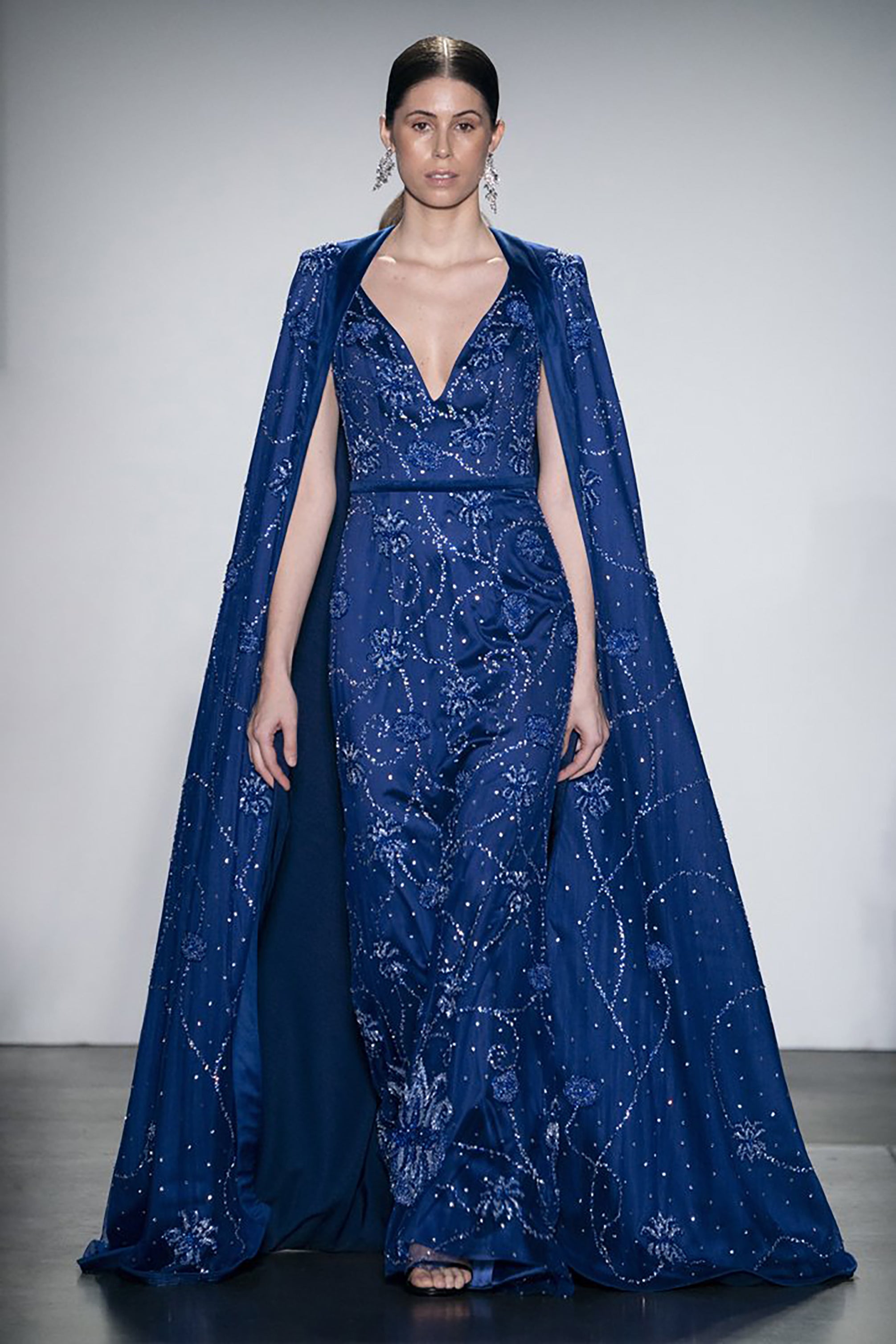 Elegant Shawl Fitted Gown for Women - Formal Evening Dress with Wrap Scarf - Perfect for Weddings, Prom, Cocktail Parties & Special Occasions
