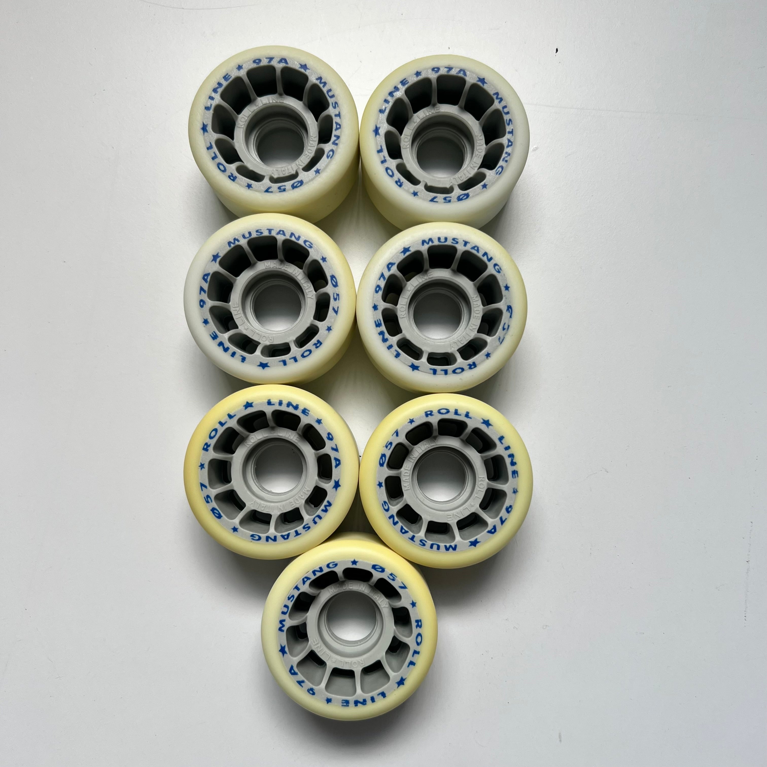 Roll Line Mustang 57mm 7pk Wheels for Roller Skates - High Performance Outdoor & Indoor Skating Wheels for Speed and Durability