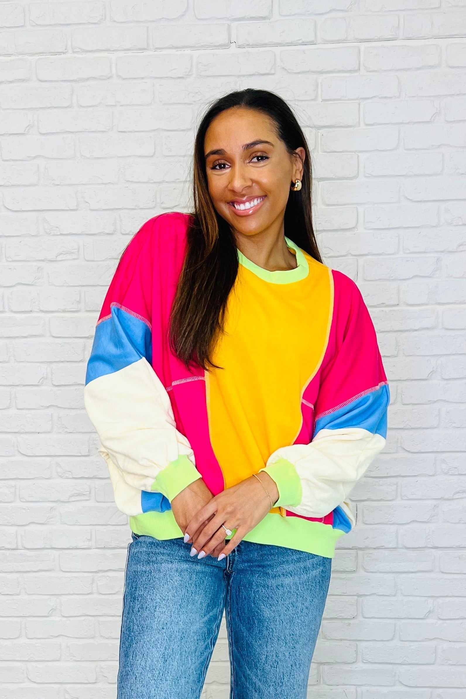Stylish Color Block Pullover Sweatshirt for Women - Trendy Bright Color Design - Perfect for Casual Outfits, Gym Wear & Street Fashion