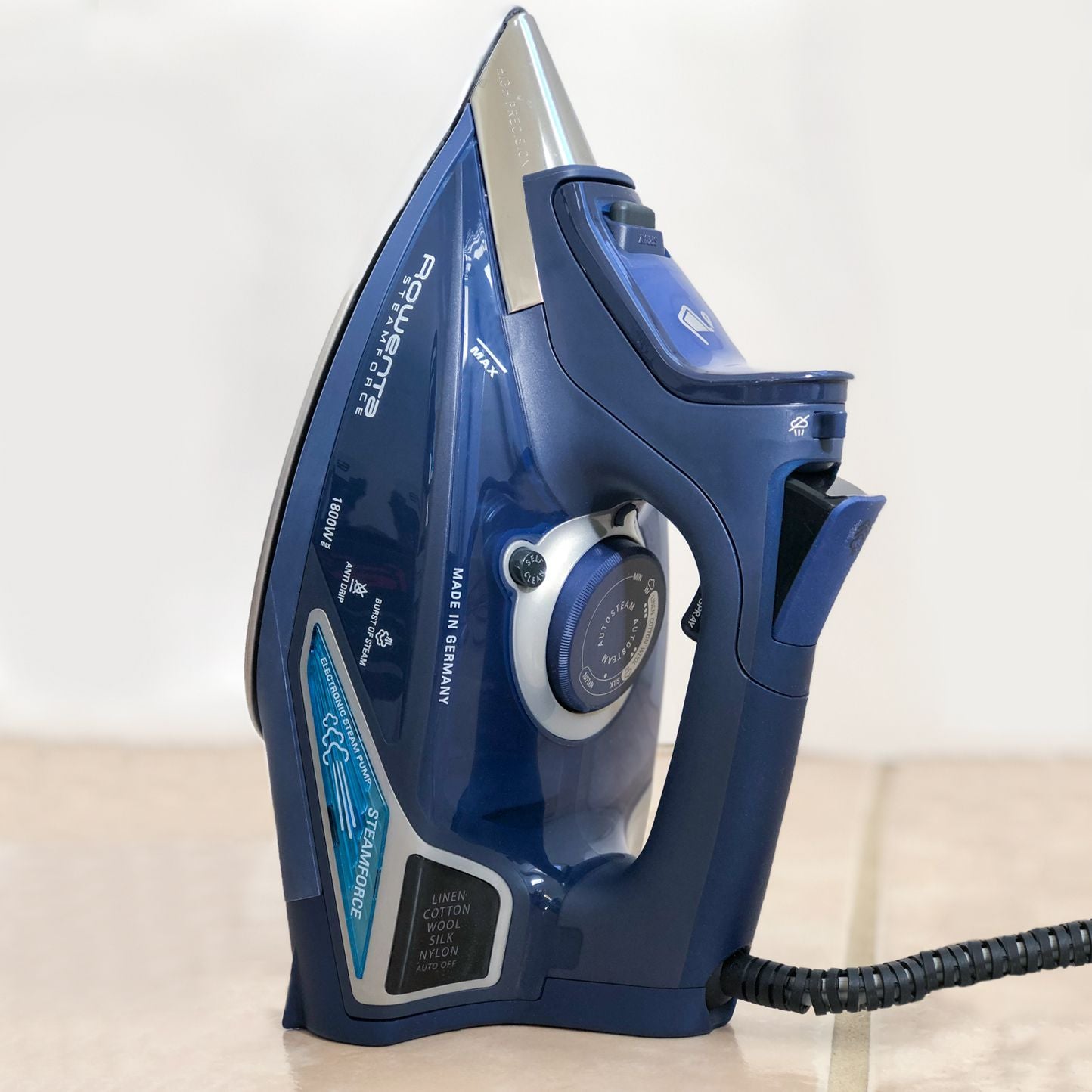 Rowenta SteamForce Iron DW9280U1 - Powerful Steam Iron with Blemished Packaging & Full Warranty - Perfect for Home, Office & Travel Use