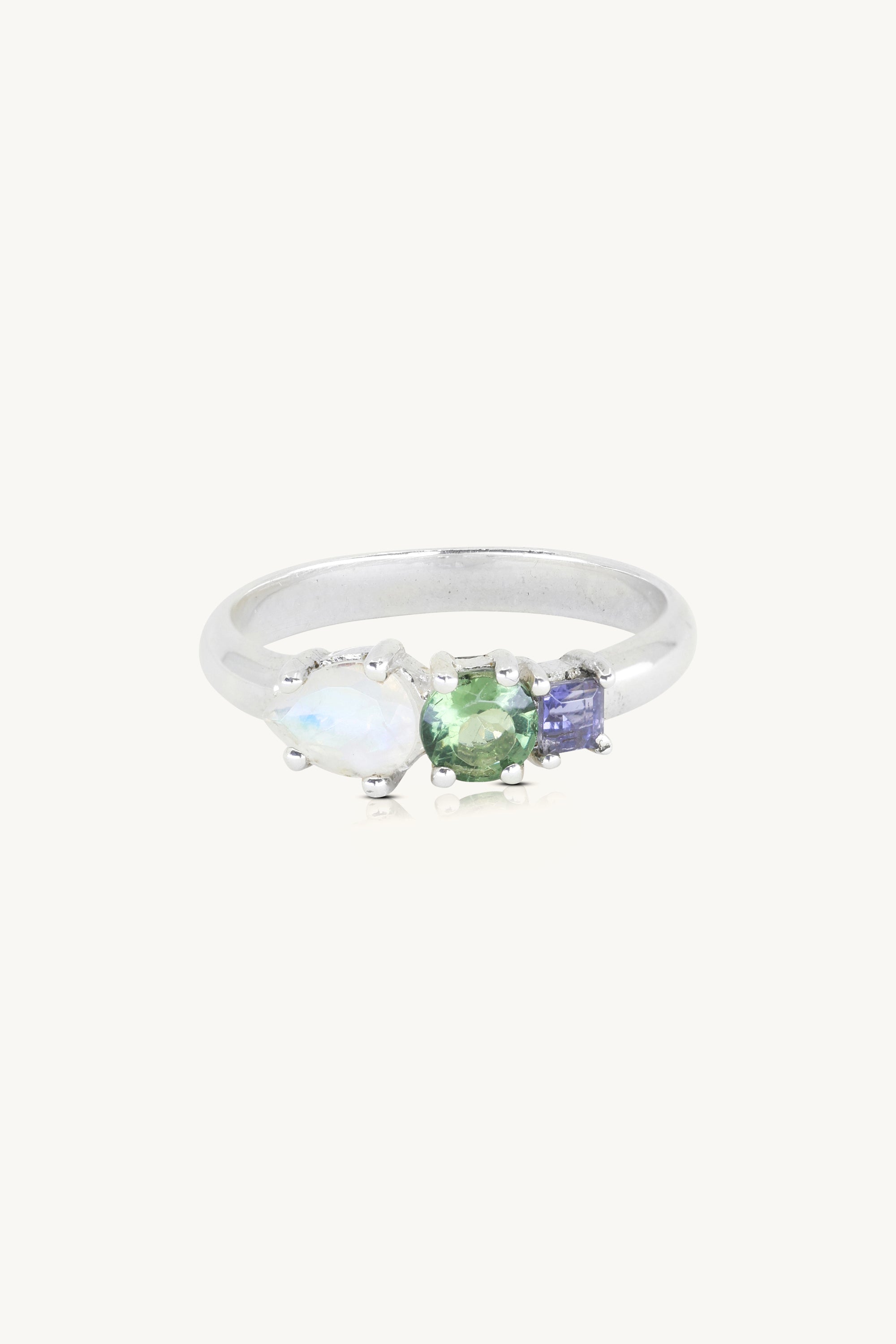 Dixie Silver Ring for Women - Elegant 925 Sterling Silver Band Ring - Perfect for Everyday Wear, Gift Giving & Special Occasions
