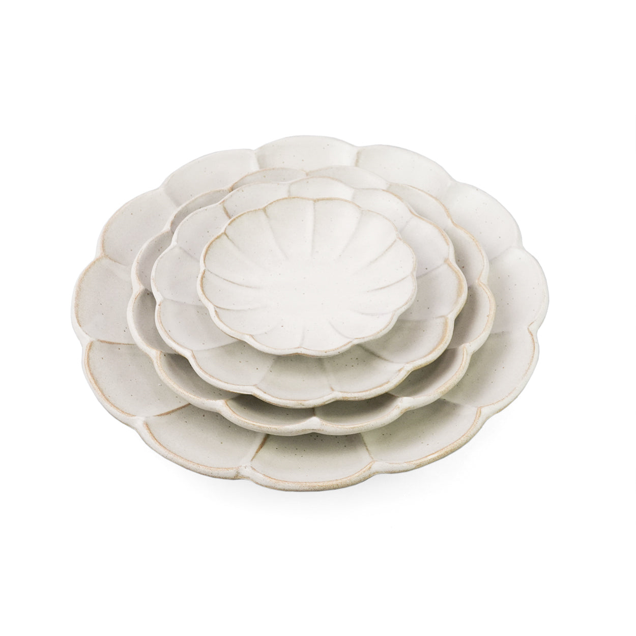 Kikka Daisy Kobiki Matte Ivory Appetizer Plate Set - 5.6 Inch Small Decorative Dishes for Sushi, Desserts, Tapas - Elegant Japanese Style Tableware for Parties, Weddings & Home Dining