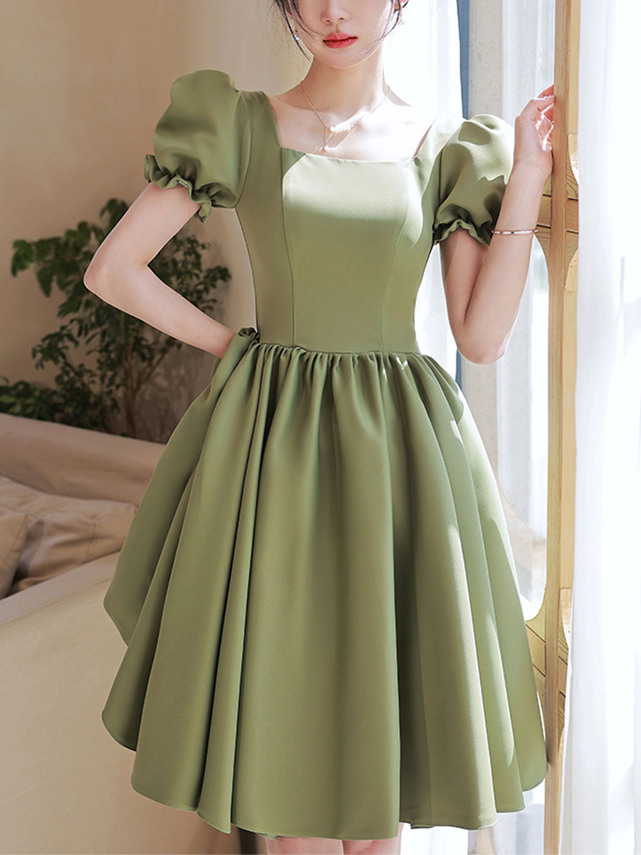 Elegant Green Satin Short Prom Dress & Bridesmaid Gown - Perfect for Homecoming, Cocktail Parties & Formal Events