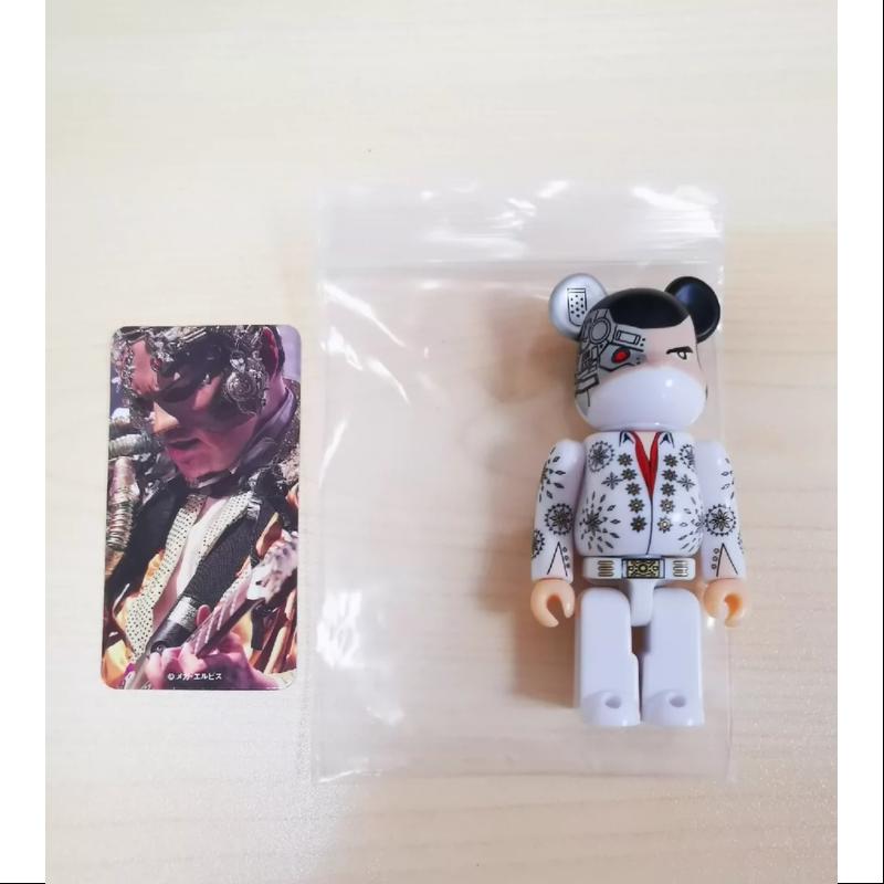 Bearbrick Series 33 ARTIST Mecha Elvis 100% Collectible Vinyl Figure - Limited Edition Japanese Designer Toy for Pop Art Enthusiasts & Home Decor - Perfect for Display Cases, Office Desks, and Gift Collections
