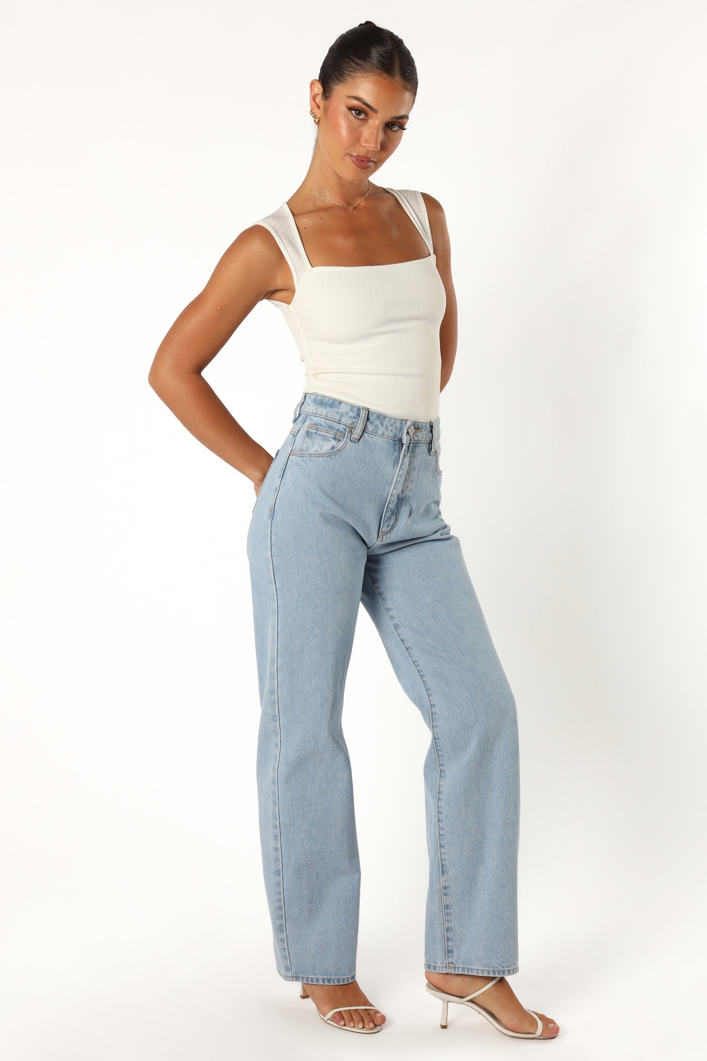 Abrand Carrie Jeans - High Waist Slim Fit Stretch Denim Pants for Women | Perfect for Casual Wear, Office & Date Night Outfits