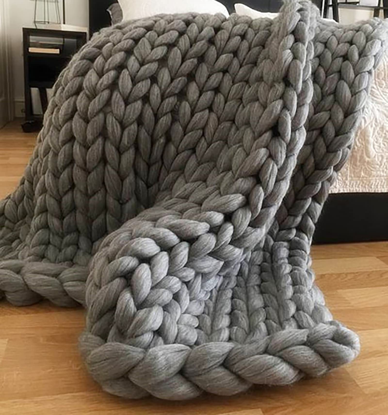Chunky Knit Blanket - Ultra Soft Large Knitted Throw for Bed, Sofa & Yoga - 120x150cm Gray Home Decor Gift - Perfect for Cozy Nights, Living Room Accent & Meditation Space