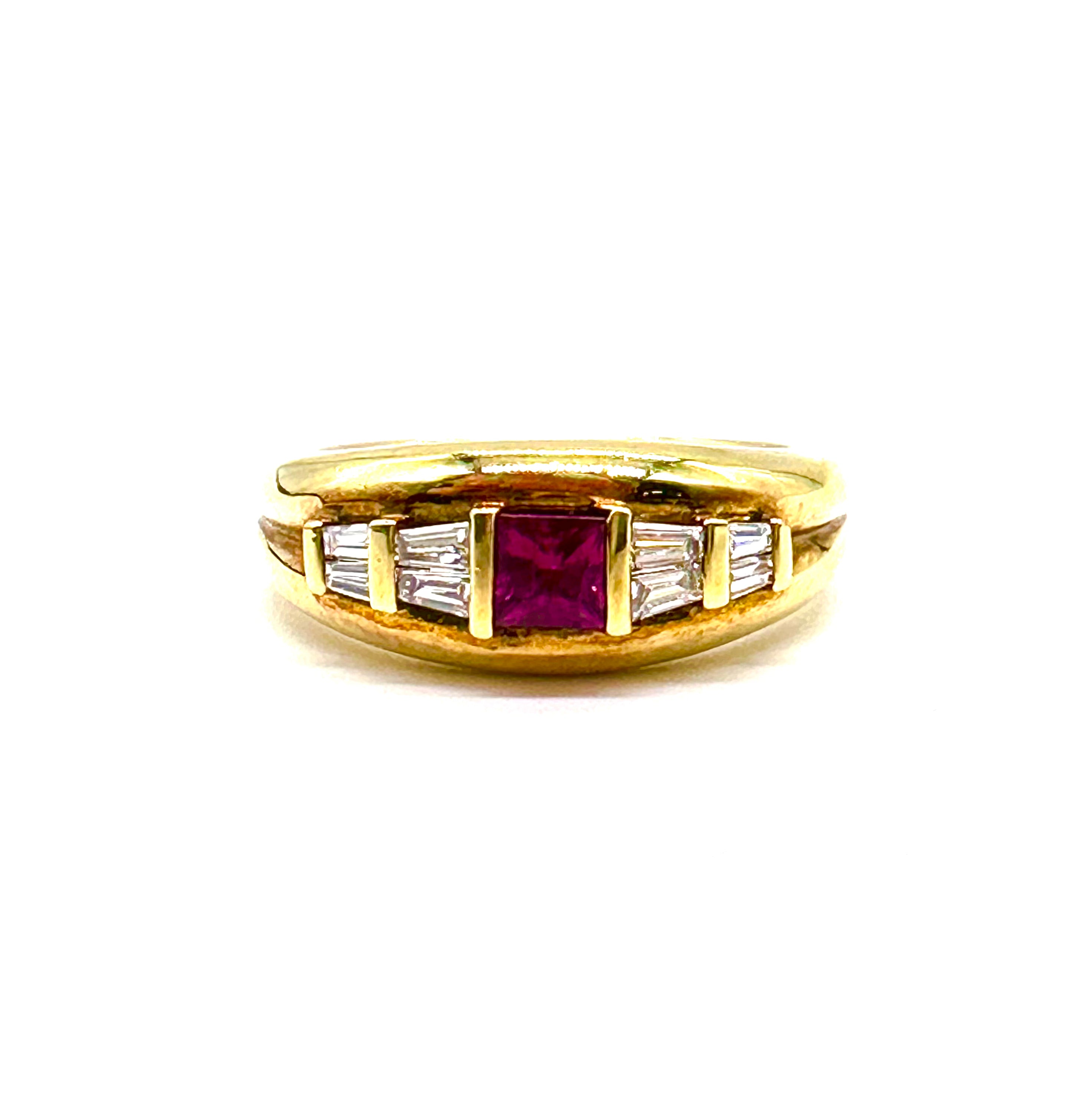 Exquisite Diamond and Ruby Ring for Women - Elegant 14K Gold Wedding, Engagement & Anniversary Jewelry Gift - Perfect for Special Occasions & Romantic Moments