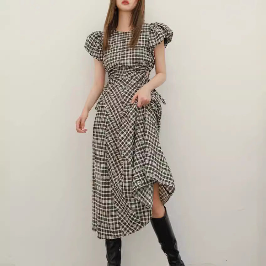 2025 Trendy Summer Slimming Dress - Black & White Plaid Midi Skirt with Bubble Sleeves for Women | Flattering Small Waist Design | Perfect for Office, Date Night & Summer Parties