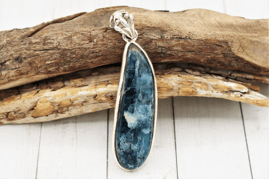 Natural Blue Kyanite Pendant Necklace - Healing Crystal Jewelry for Chakra Balancing & Energy Cleansing | Perfect for Meditation, Yoga & Spiritual Gifts
