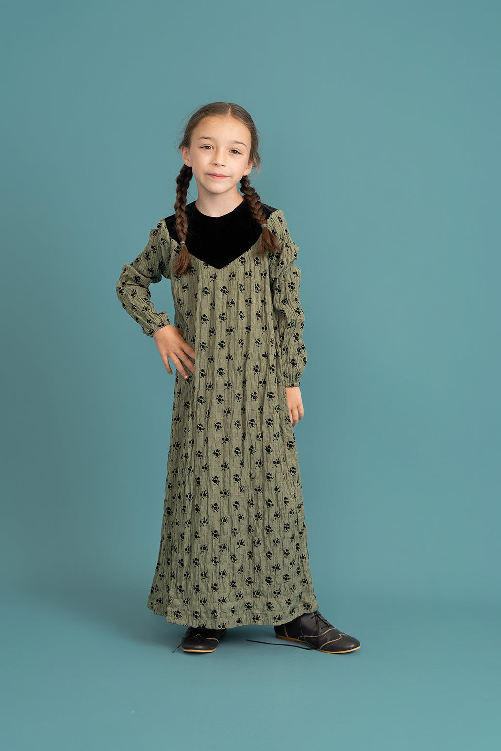 Soft Flocked Woven Crinkle Robe for Women - Cozy Bathrobe for Spa, Lounge & Relaxation at Home
