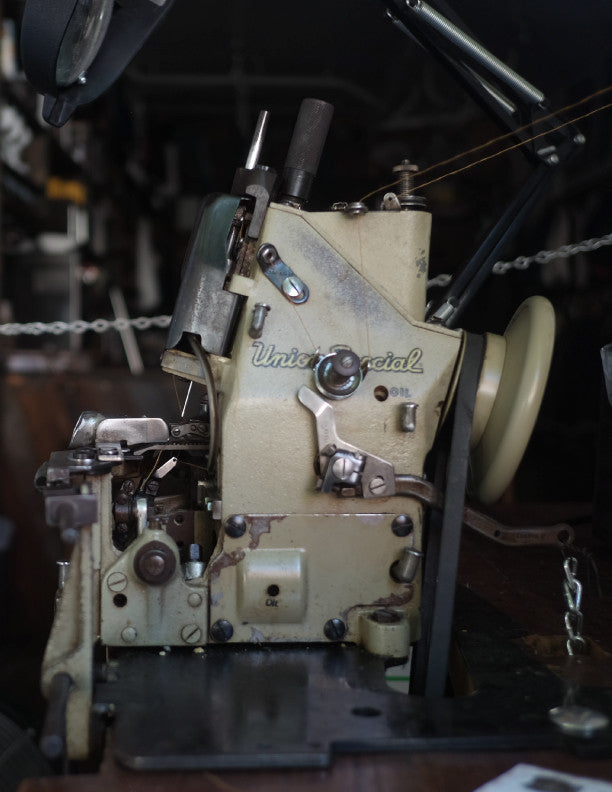 Union Special 34200G Chain Stitch Hemming Sewing Machine - Professional Industrial Hemmer for Denim, Apparel & Textile Manufacturing - Perfect for Jeans, Pants & Clothing Production
