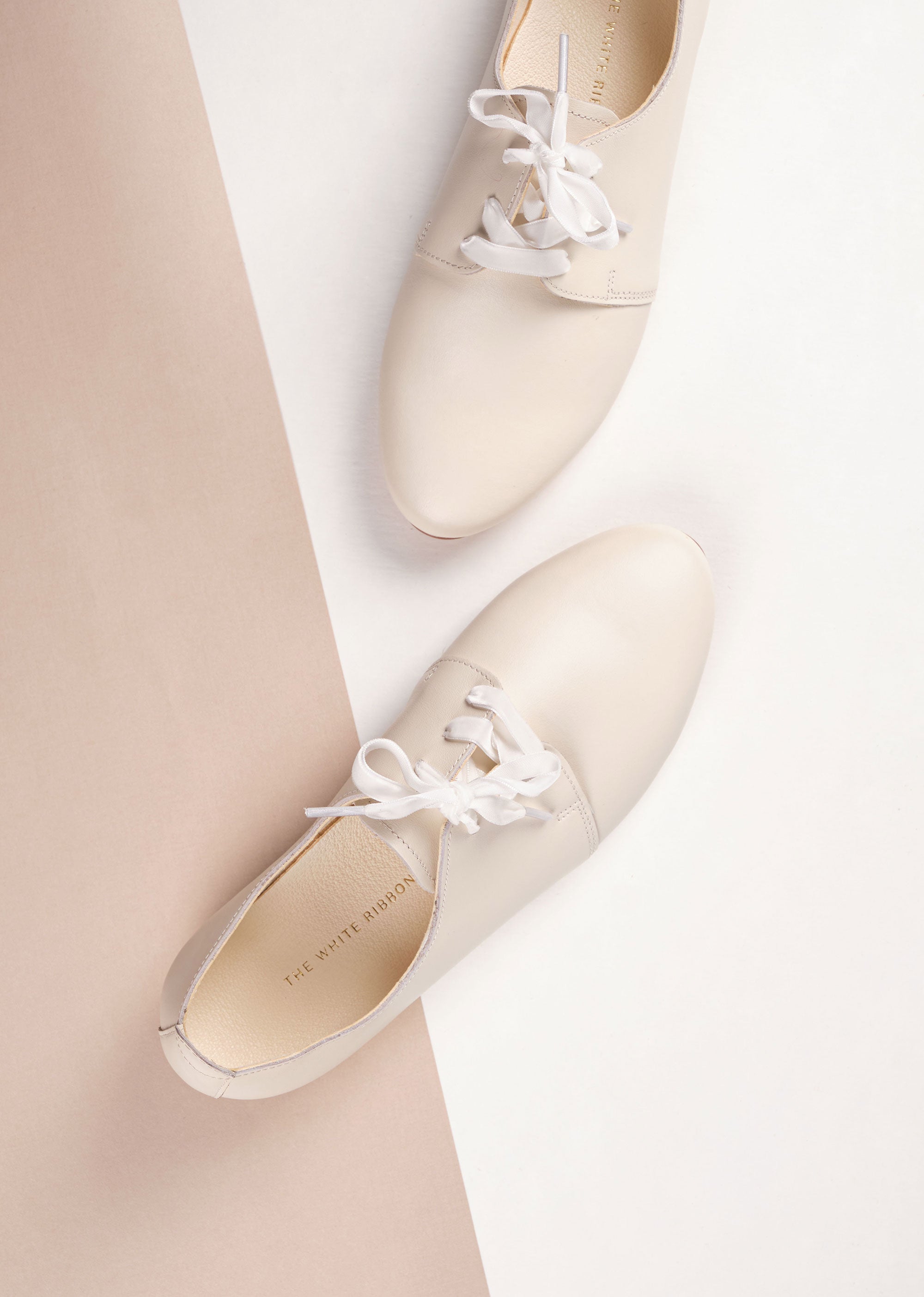 AVA Light Ivory Oxford Shoes for Men - Classic & Comfortable Dress Shoes for Business, Office & Formal Occasions