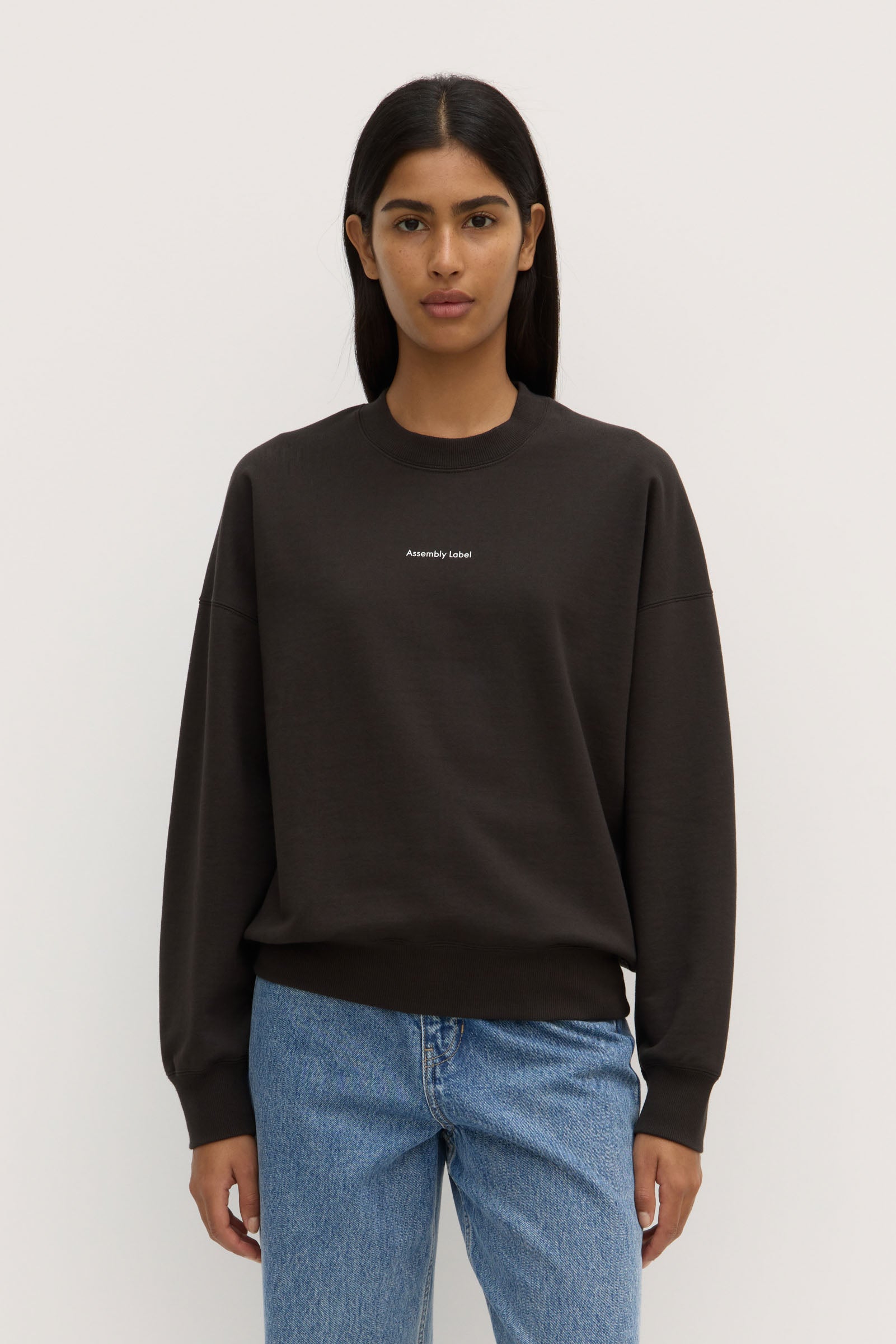 Women's Atelier Logo Fleece Jacket - Cozy & Stylish Pullover for Casual Wear, Outdoor Activities & Layering in Fall & Winter