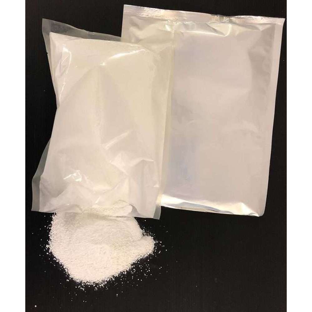 1kg Chlorine Powder for Swimming Pools, Spas & Water Treatment | Fast-Acting Pool Shock & Sanitizer