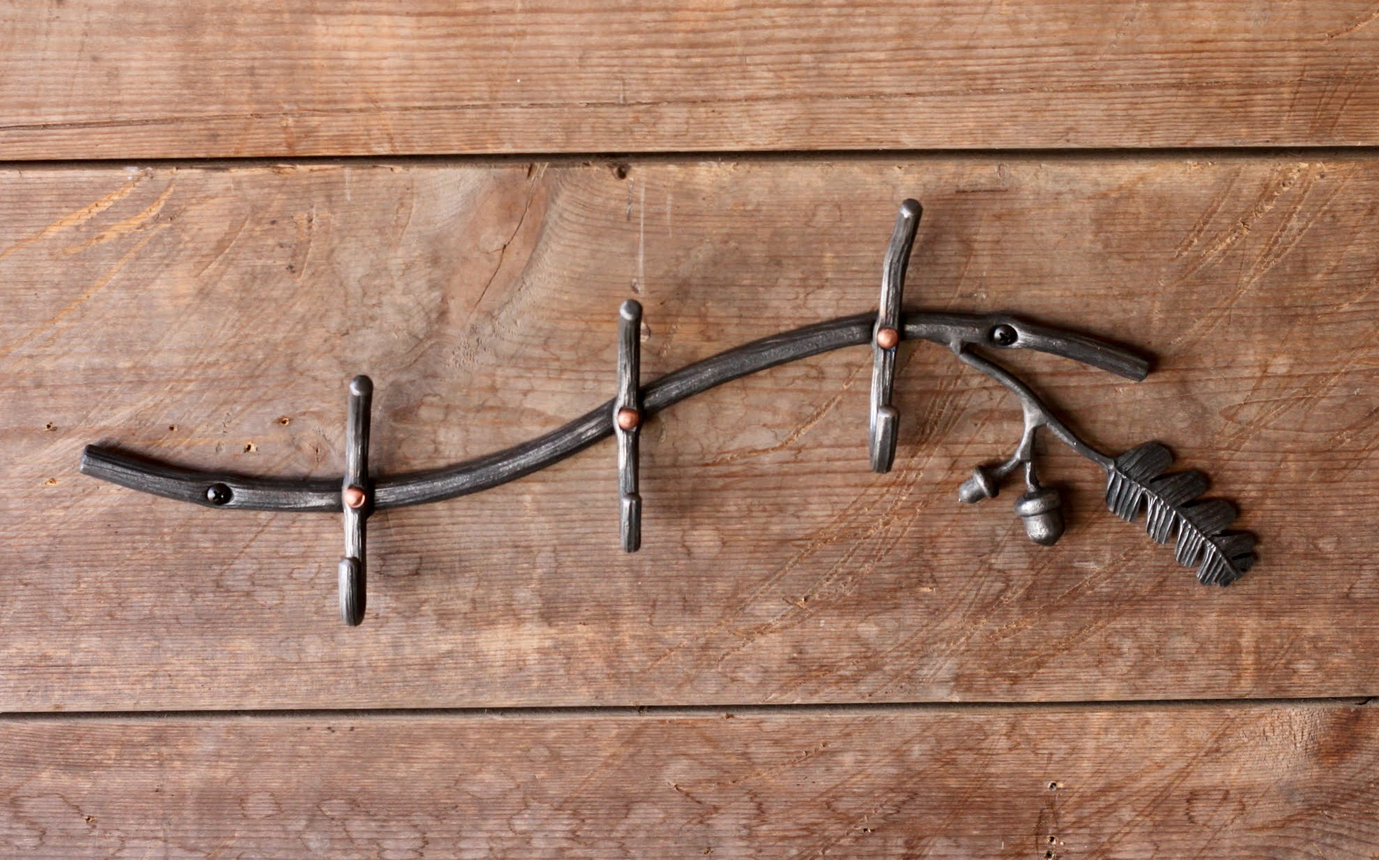 Stylish Oak Tree Coat Rack - Durable Wooden Entryway Organizer for Hats, Jackets & Bags - Perfect for Hallway, Bedroom or Office Decor