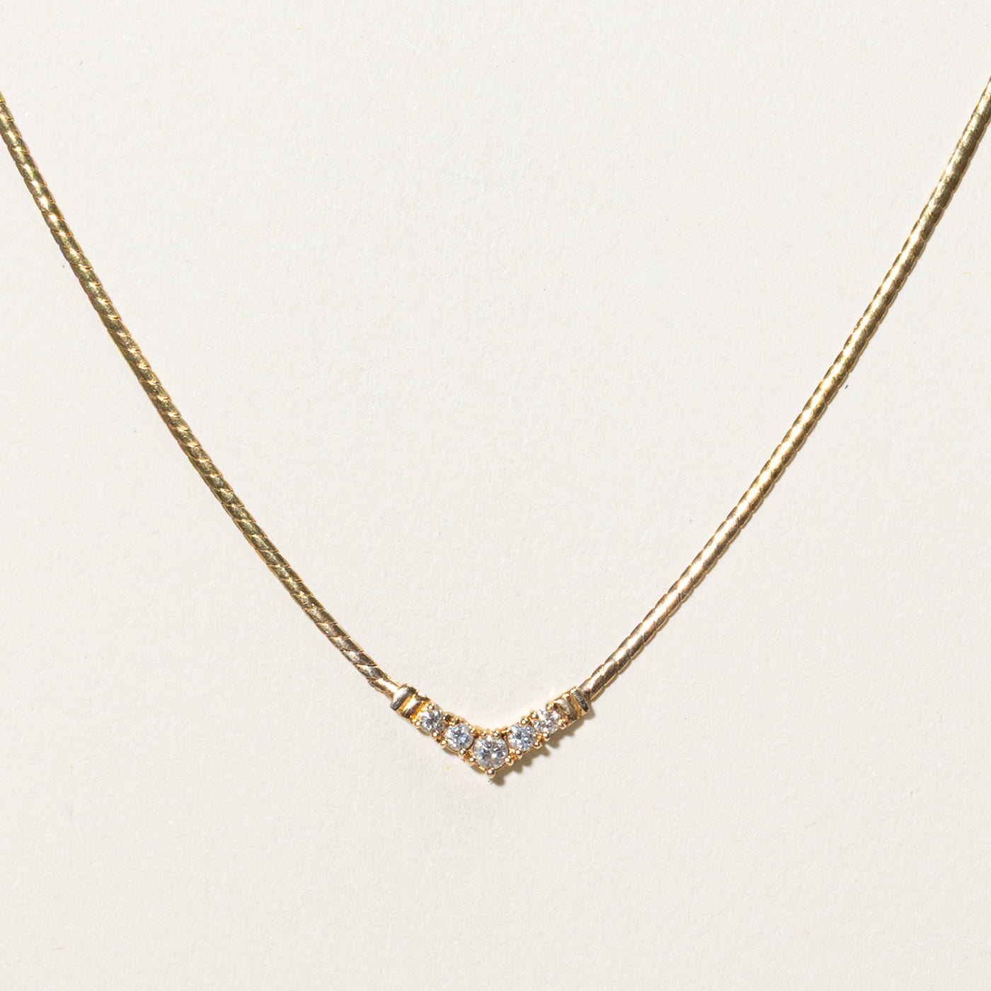 0.22ctw Diamond Chevron Necklace - 16