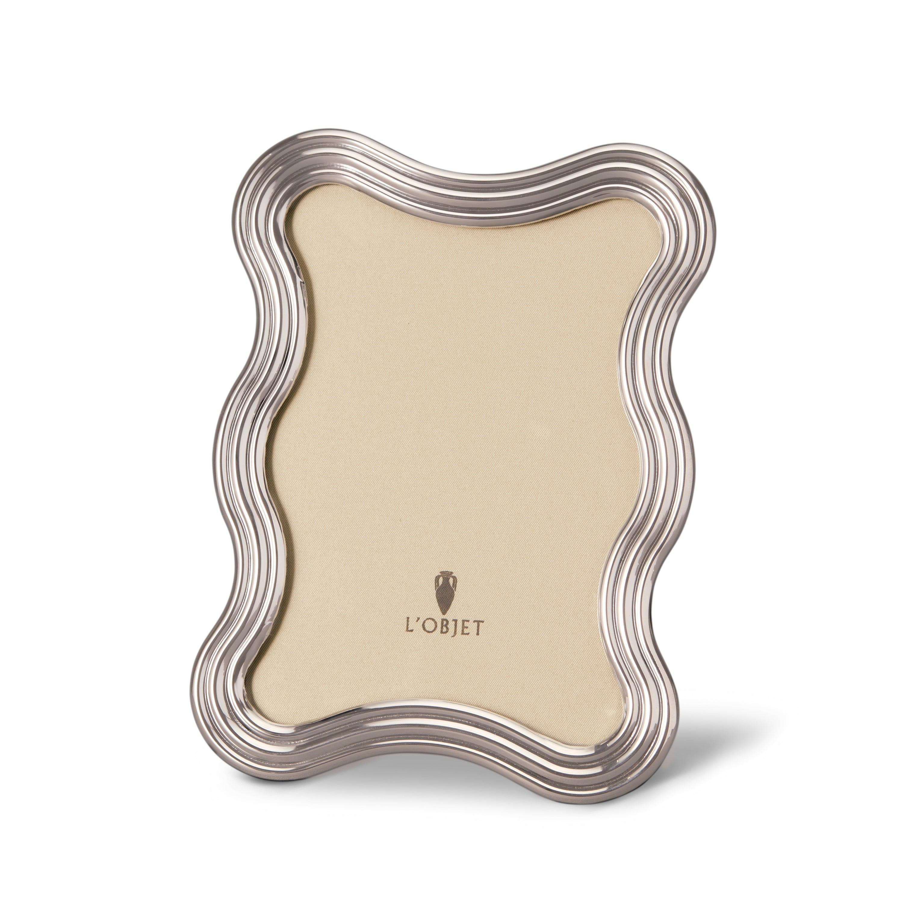 Ripple Frame Platinum 5x7 - Elegant Photo Display for Home Decor, Office, and Gift Giving
