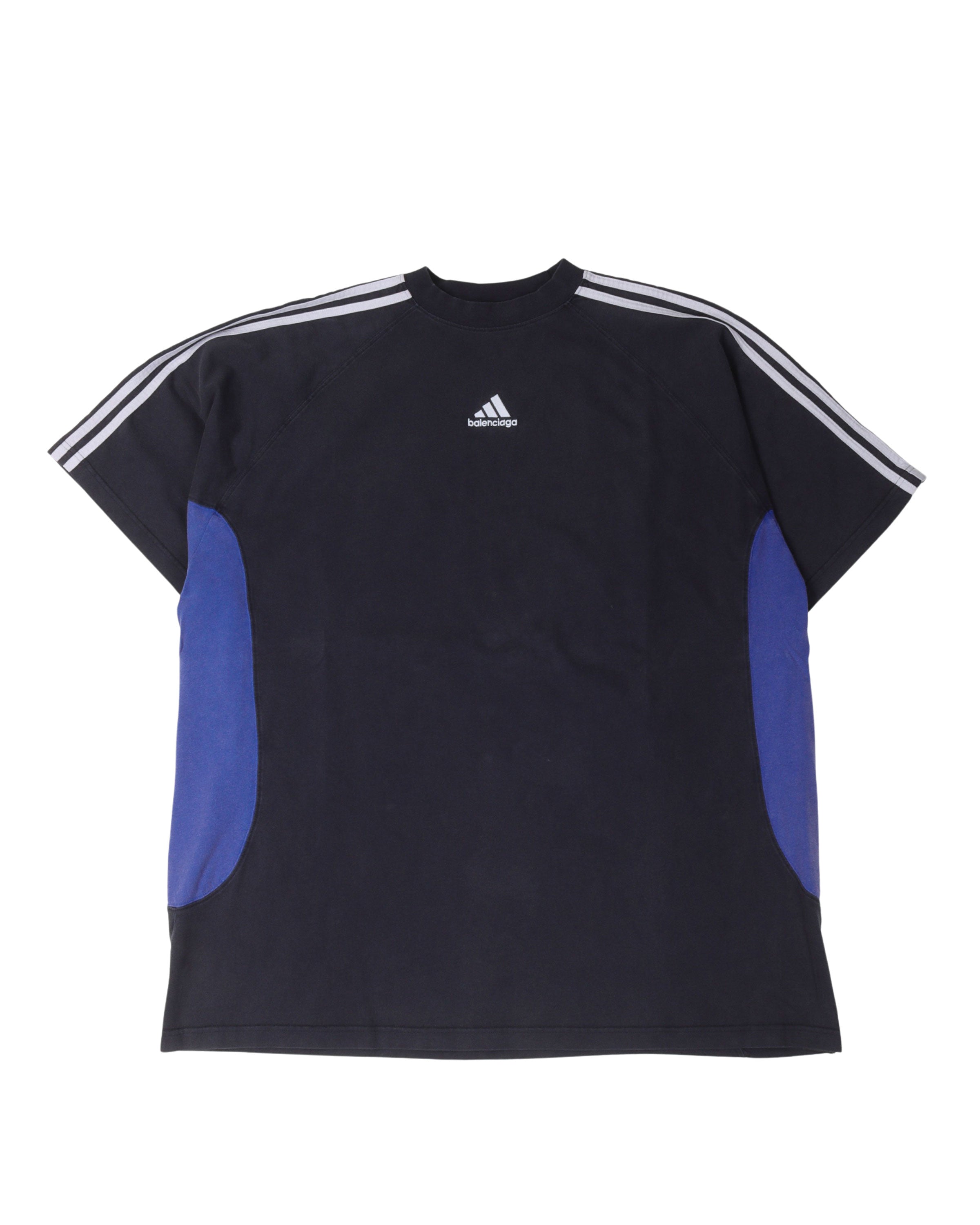 Adidas Oversized T-Shirt for Men & Women | Comfortable Cotton Streetwear Tee | Perfect for Casual Wear, Gym & Everyday Outfits