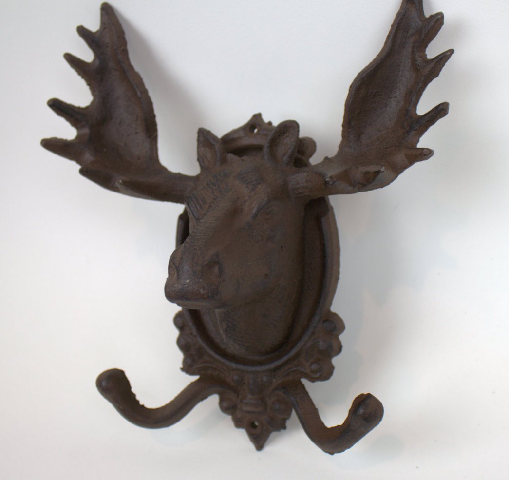 Sturdy Cast Iron Moose Coat Hook - Rustic Wall Mounted Hanger for Jackets, Hats & Bags - Perfect for Entryway, Mudroom & Cabin Decor