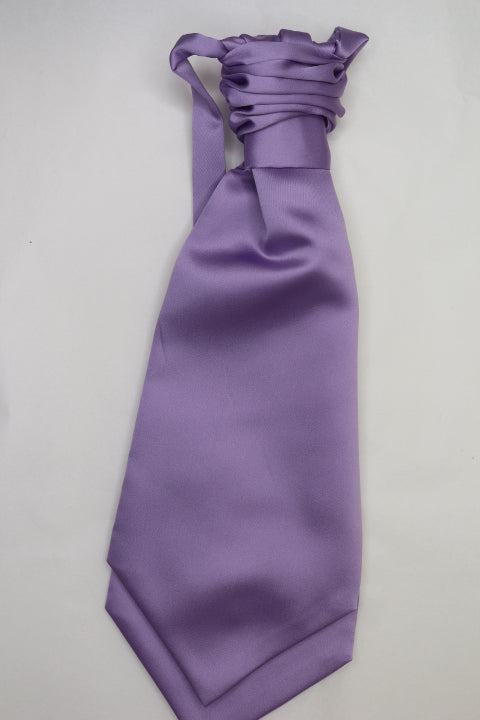 Elegant Lilac Ruché Cravat Necktie - Vintage-Inspired Silk Scarf for Weddings, Parties & Formal Occasions