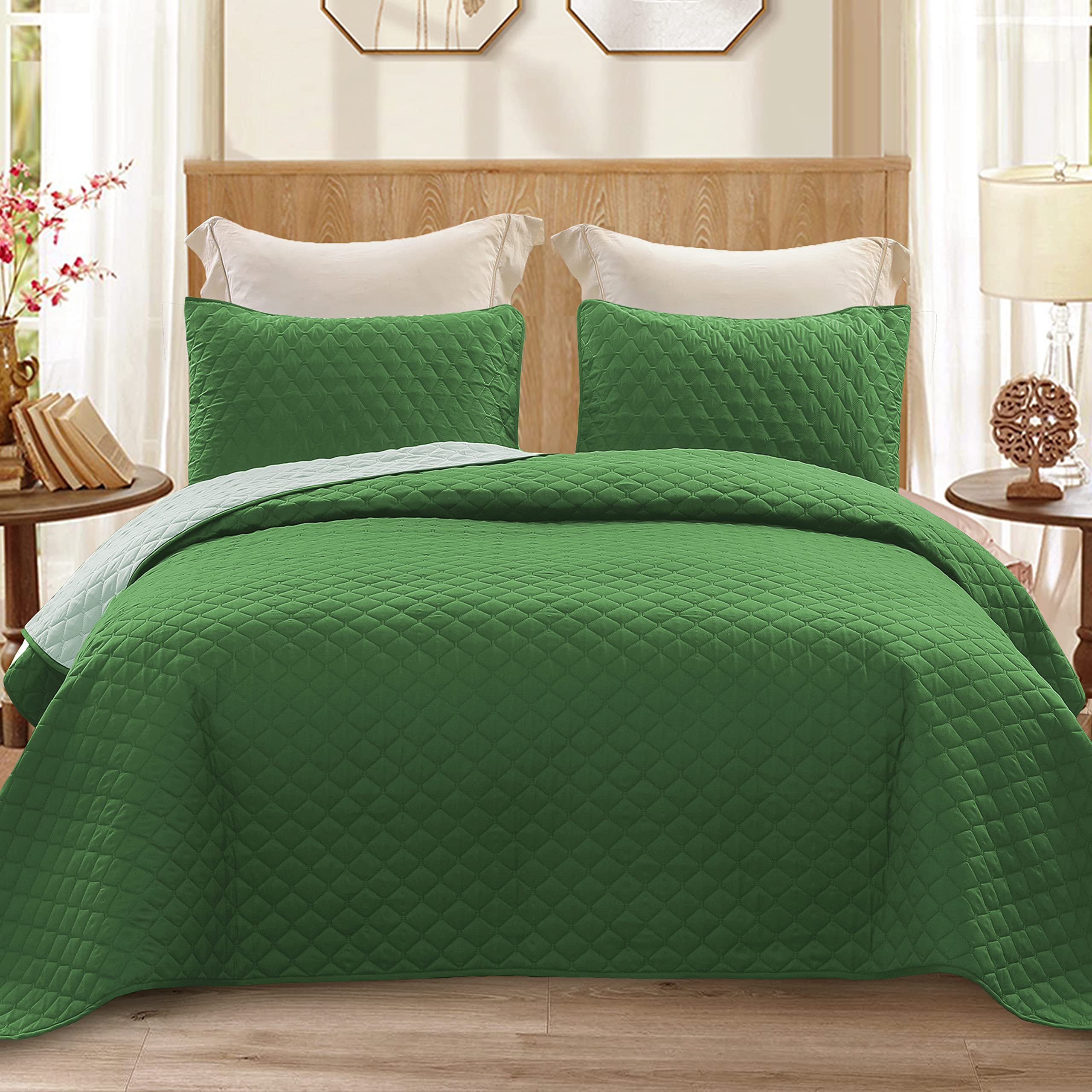 Reversible 3-Piece Ultrasonic Quilt Set Full/Queen Size - Lightweight Bedspread Coverlet with Pillow Shams (Olive Green, 92x88 Inches) - Perfect for Cozy Bedroom Decor, Guest Room Styling & Seasonal Home Refresh