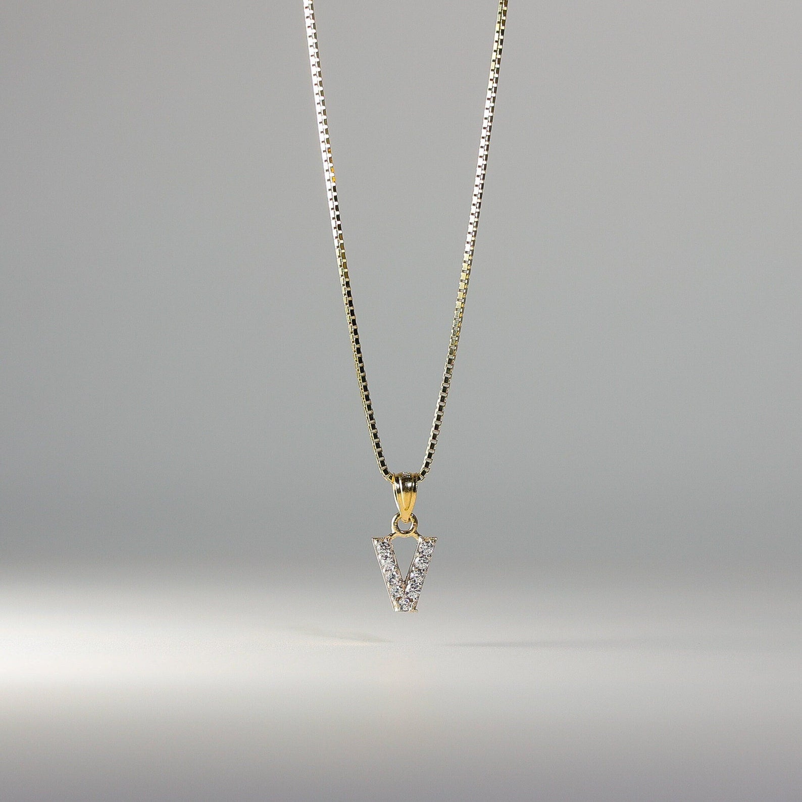 Gold Cubic Zirconia Letter V Pendant Necklace - Elegant Initial Jewelry for Women | Perfect Gift for Birthday, Anniversary & Valentine's Day