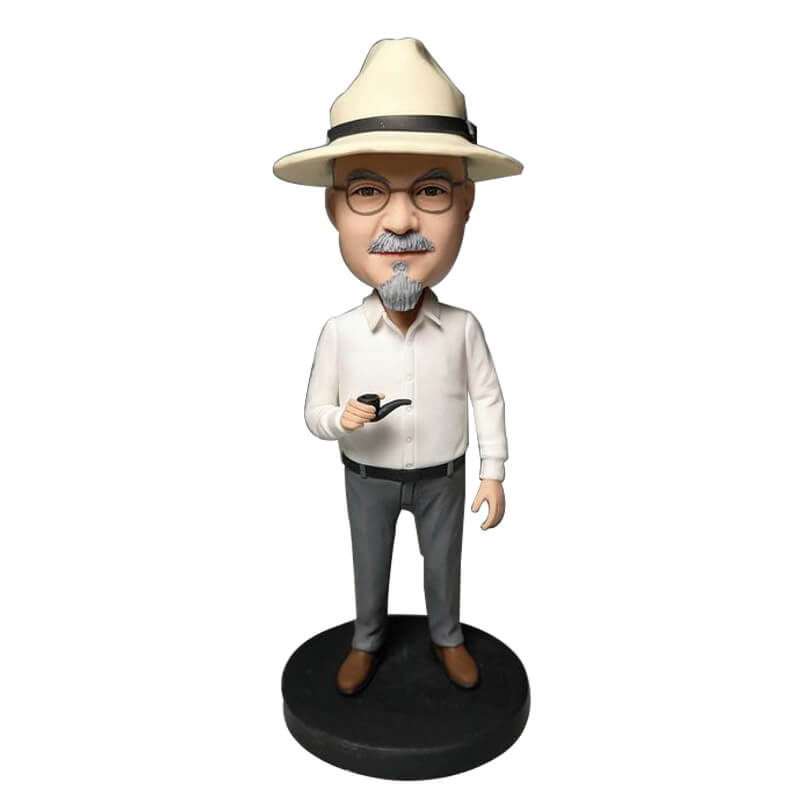 Custom Father with Pipe Bobblehead - Personalized Dad Figurine Gift for Birthday, Father's Day - Unique Home & Office Desk Decoration for Dad Lovers