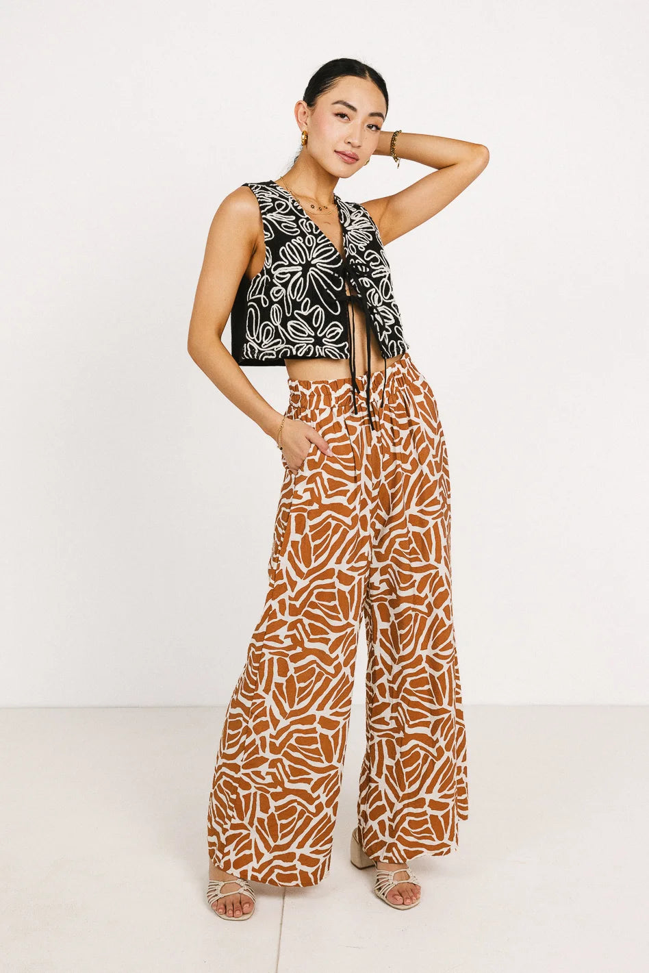 Annika Printed Pants for Women - Stylish Floral Lounge Pants | Final Sale - Perfect for Yoga, Home Wear & Casual Outfits