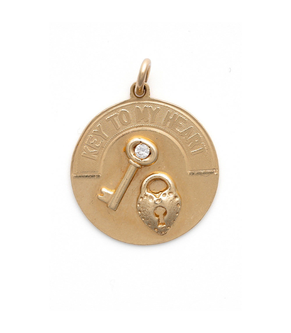 Key to My Heart Charm Necklace - Romantic Gift for Her, Valentine's Day Jewelry, Couple's Keepsake - Perfect for Anniversaries, Engagements & Special Occasions