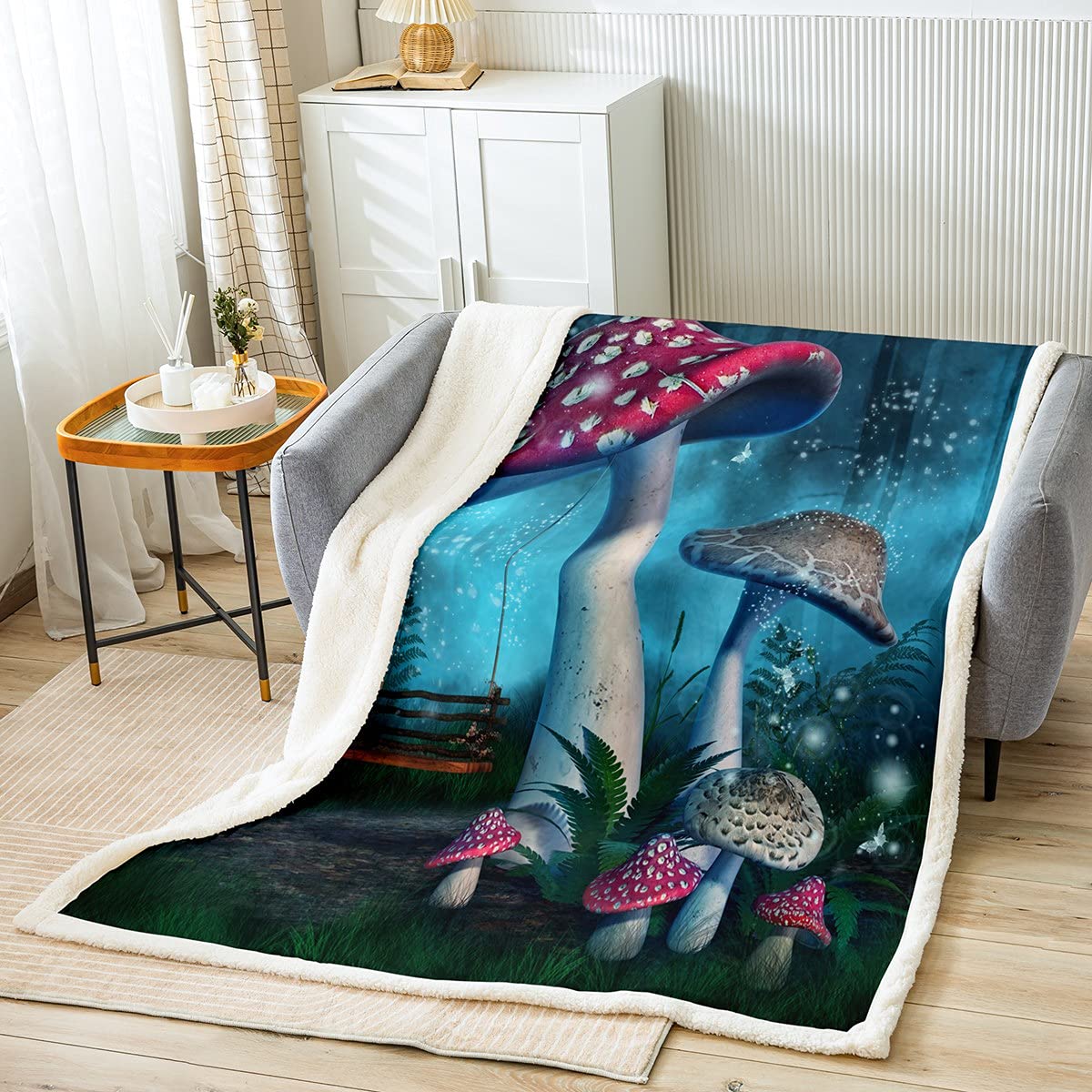 **Magic Mushroom Throw Blanket - Lightweight Super Soft Cozy Microfiber Blanket for Bed, Sofa & Travel - Fairy Tale Theme Flannel Blanket for All Seasons (30x40 Inches, Baby & Kids) - Perfect for Nursery, Camping & Gift Giving**