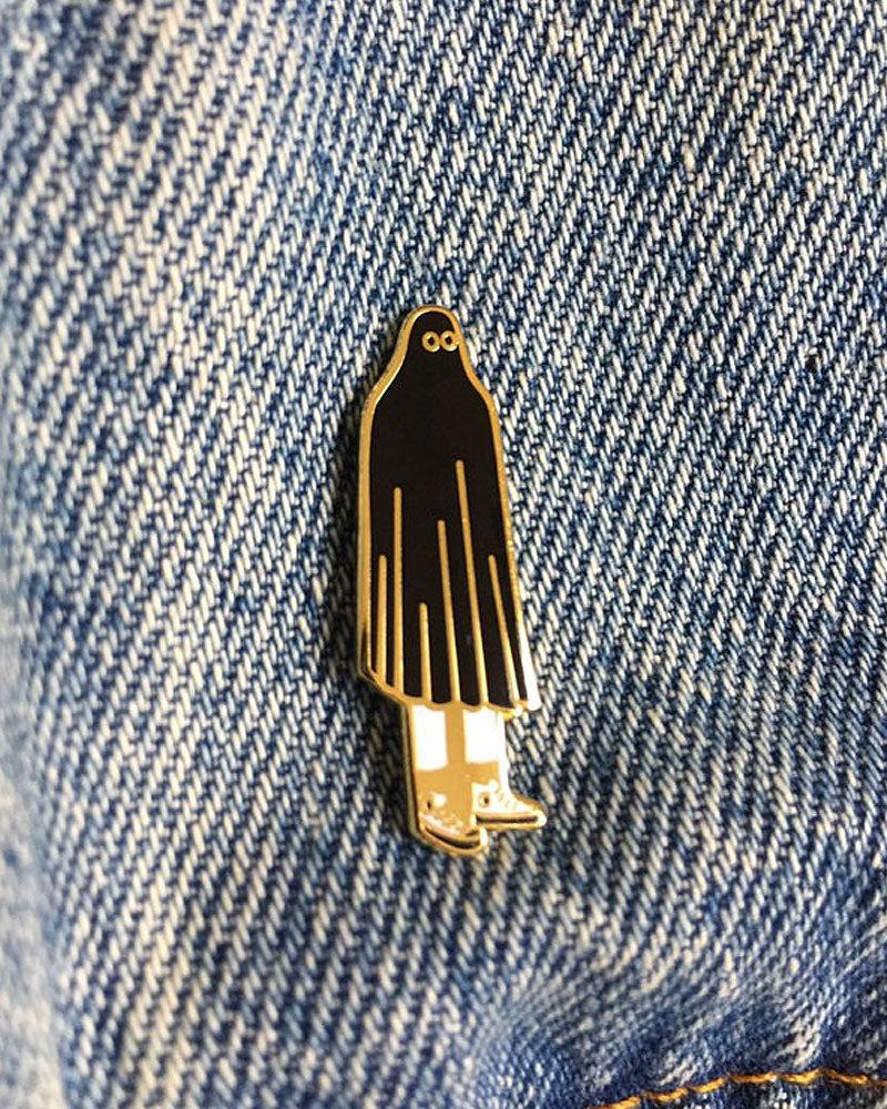 Mr Ghost Pin - Spooky Halloween Accessory for Costumes, Jackets & Backpacks | Fun & Unique Collectible for Horror Fans
