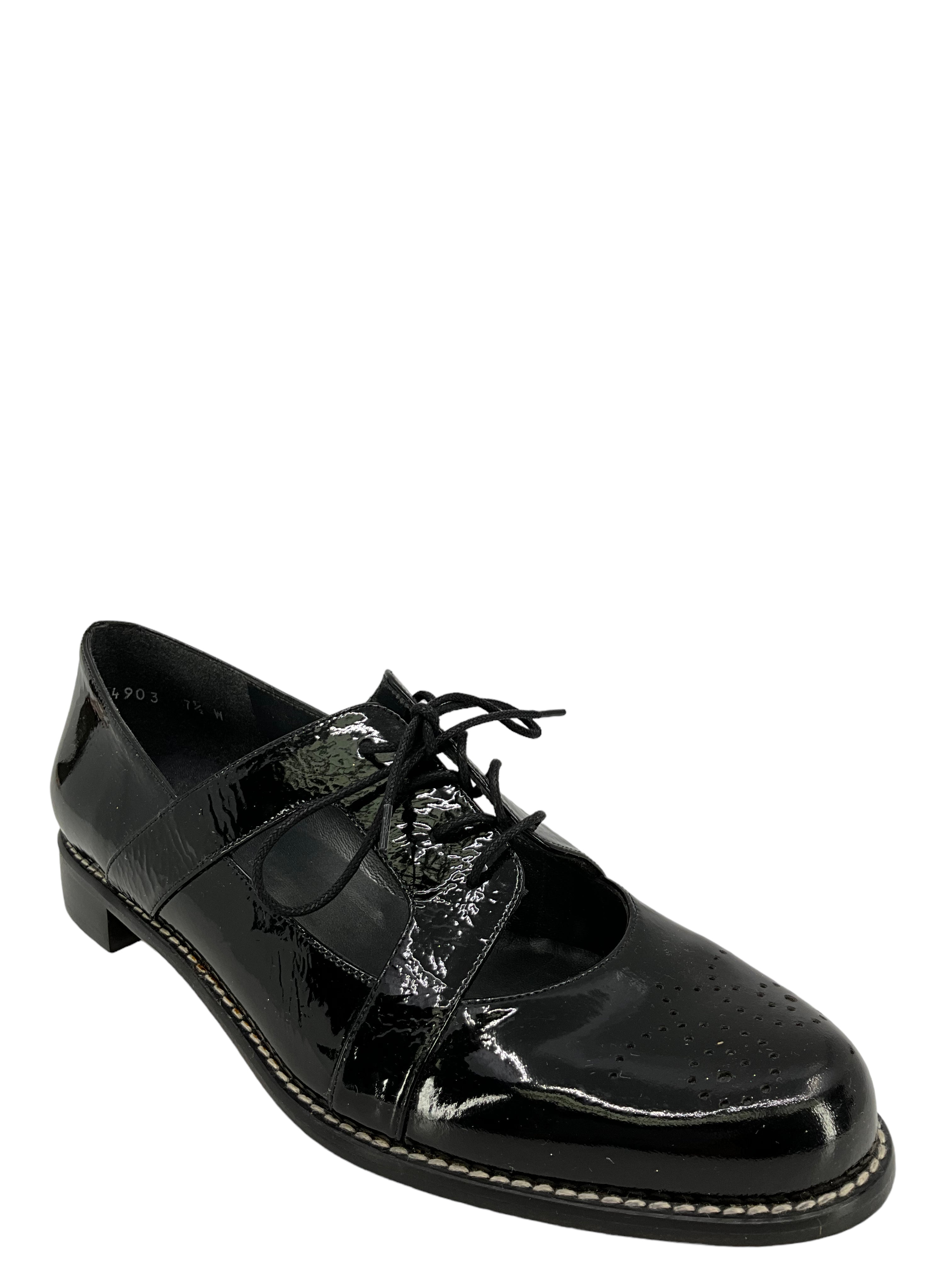 Stuart Weitzman Women's Lace Up Loafers Size 7.5 - Comfortable Slip-On Shoes for Work, Office & Casual Outfits