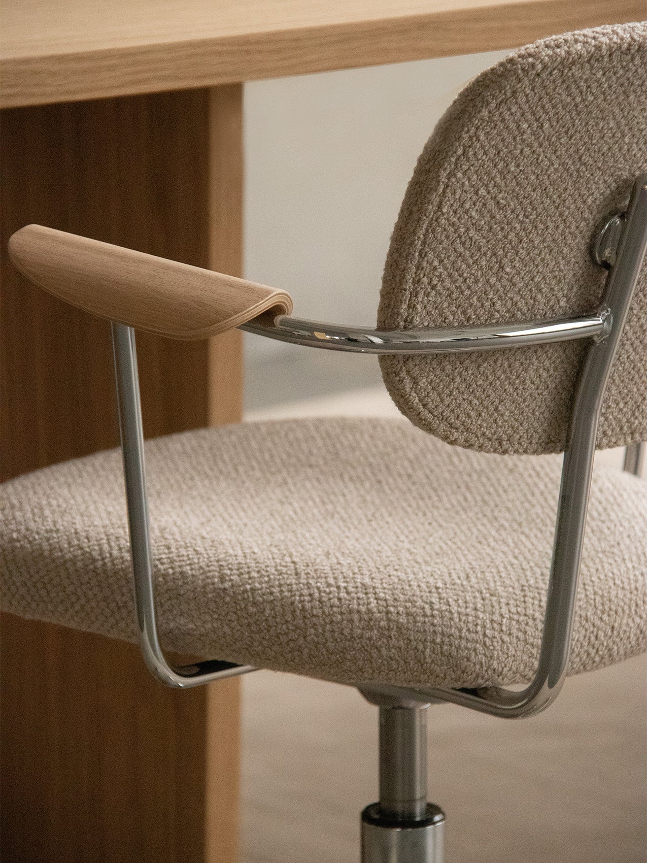 Ergonomic Co Task Chair with Adjustable Armrests - Fully Upholstered Office Chair for Home & Workspace - Perfect for Long Hours of Computer Work and Video Conferencing