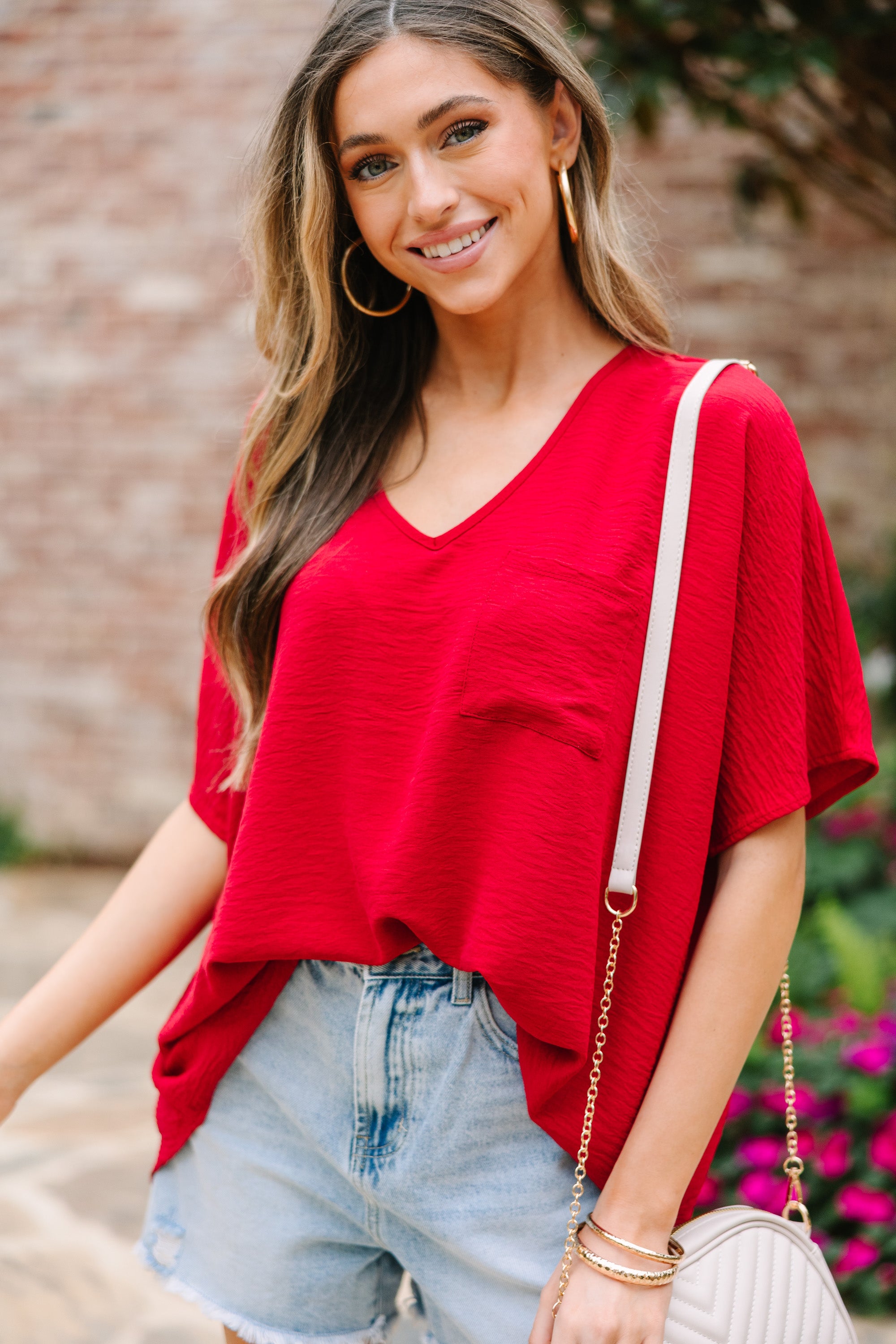 Couldn't Be Better Red Women's Casual T-Shirt - Perfect for Summer Outfits, Date Nights & Weekend Wear