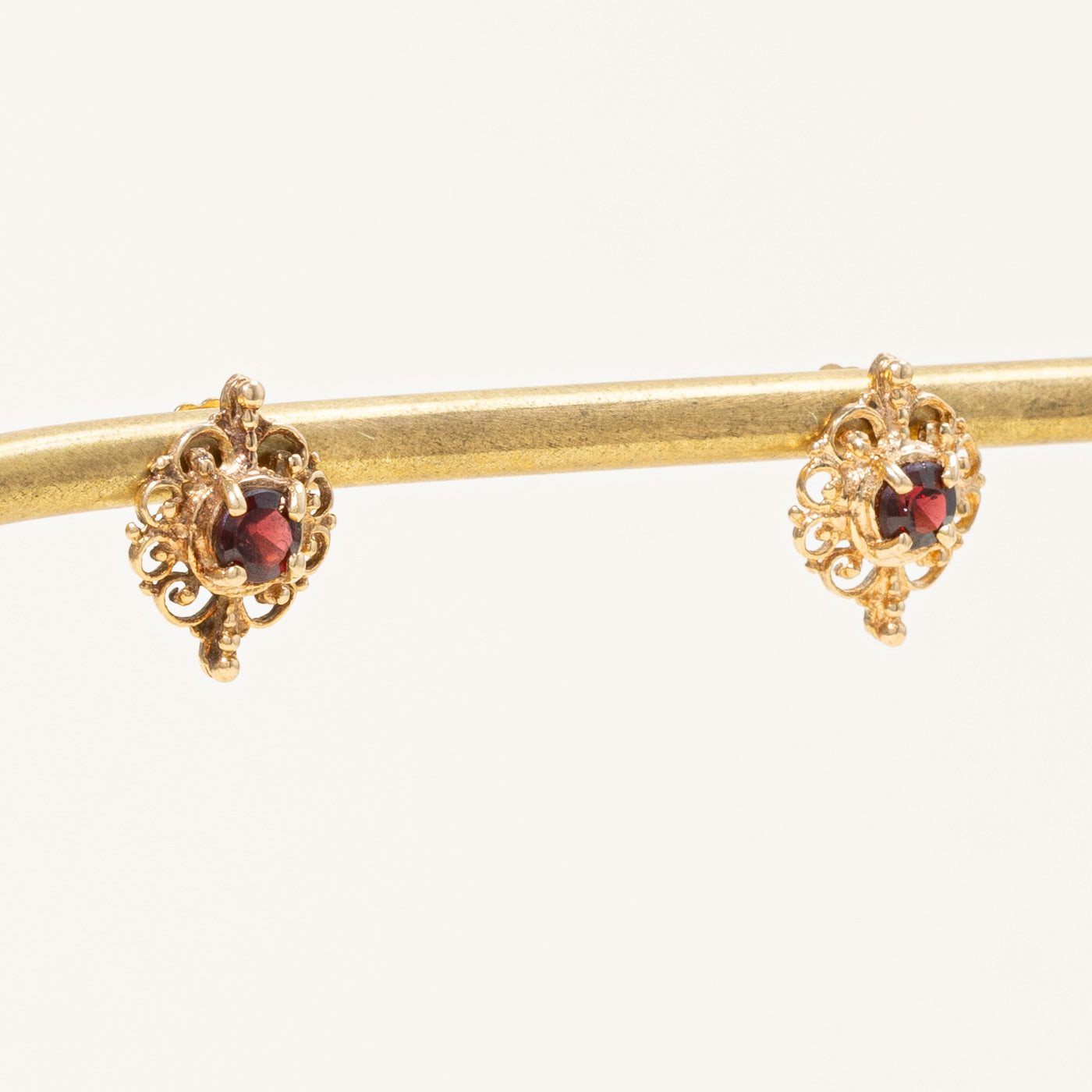 Garnet Stud Earrings 0.64ctw Genuine Gemstone Jewelry for Women - Perfect for Everyday Wear, Gift Giving & Special Occasions