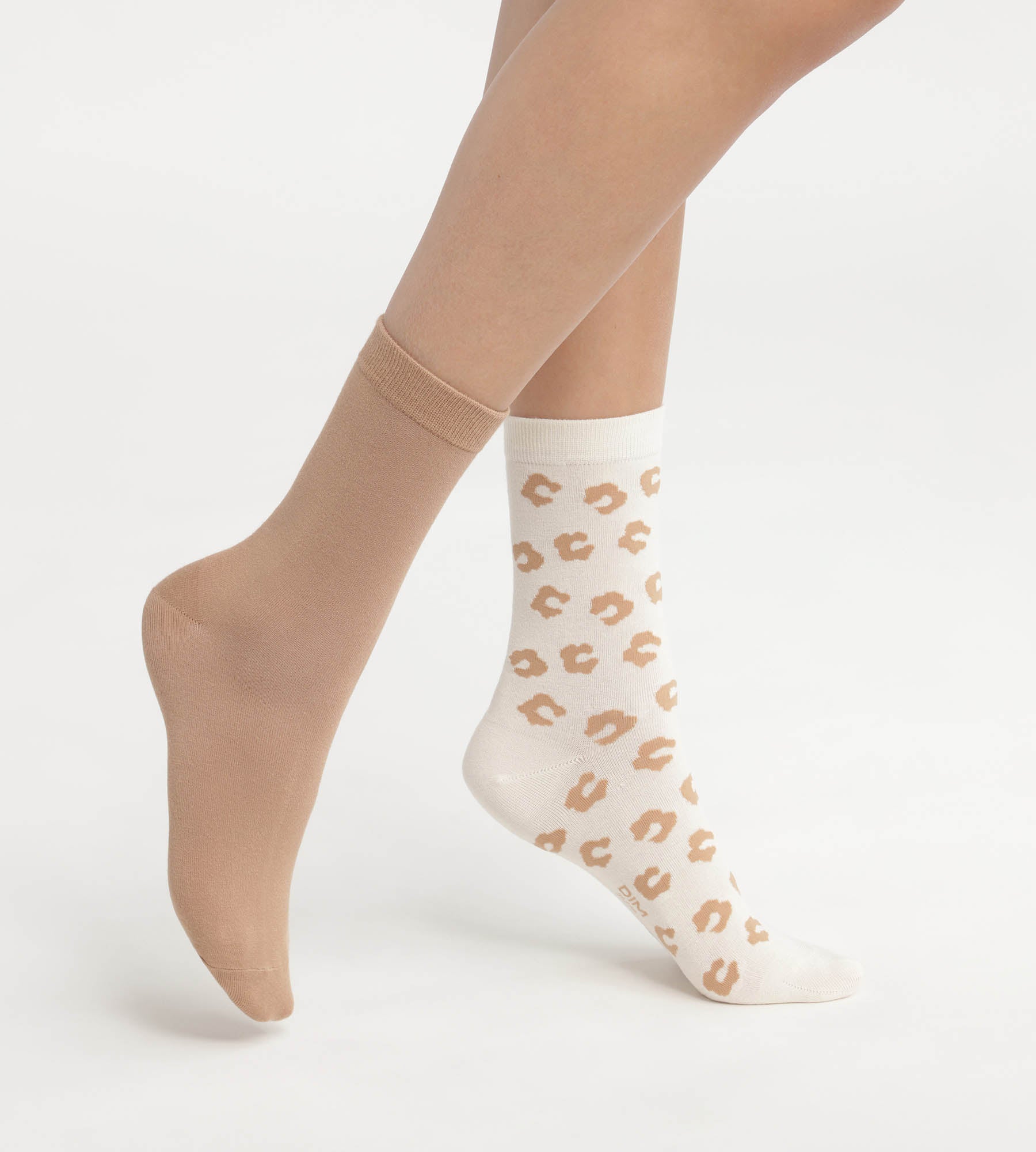 2 Pairs Women's Floral Socks - Soft Bamboo Cotton Crew Socks for Everyday Comfort | Perfect for Casual Wear, Work & Home Relaxation