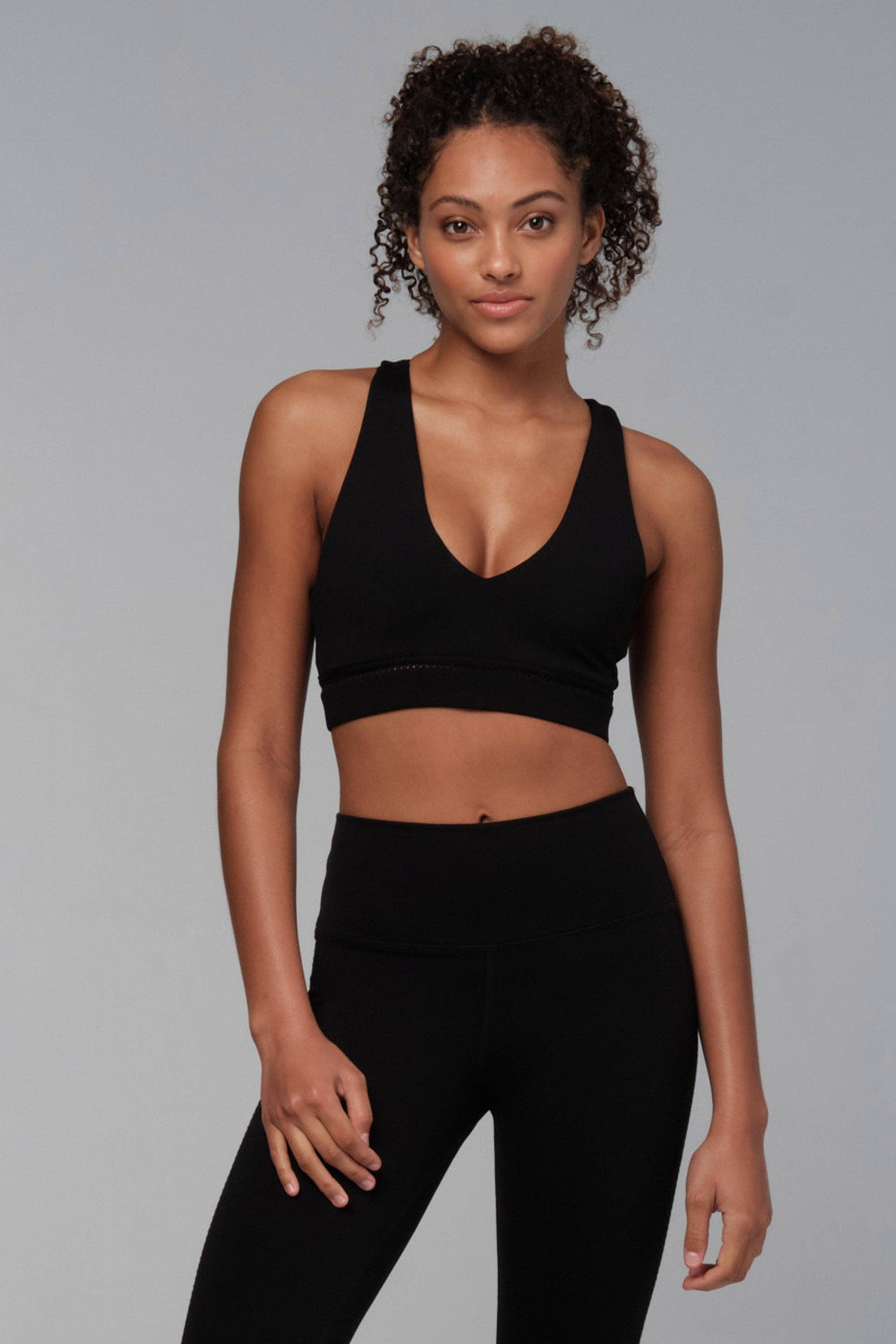 925 Sterling Silver Fit Women's V-Neck Sports Bra - Breathable Workout Top for Yoga, Running & Gym | Black