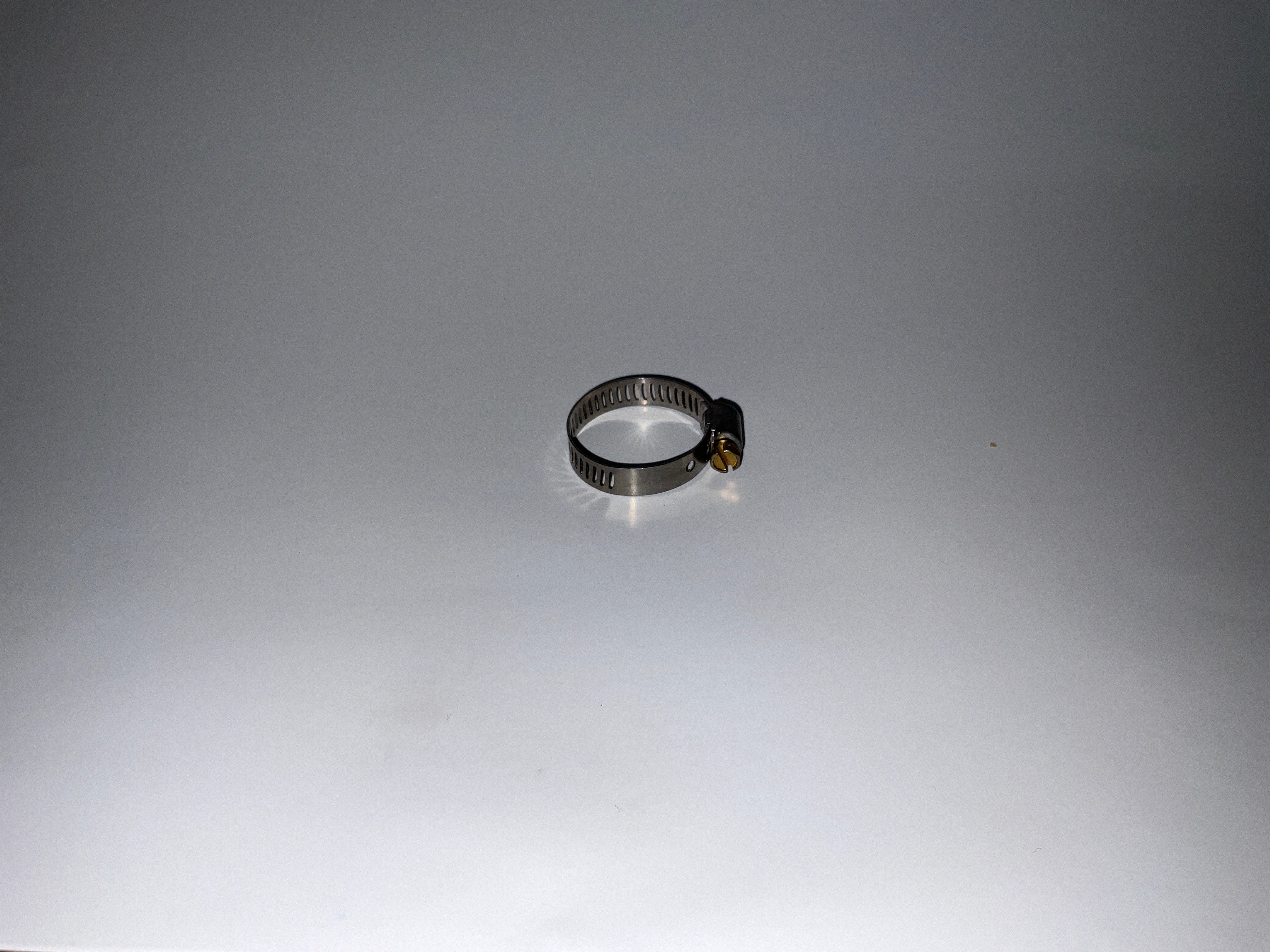 Stainless Steel Hose Clamp 17-32mm - Heavy Duty Adjustable Pipe Clamp for Automotive, Plumbing & Industrial Use