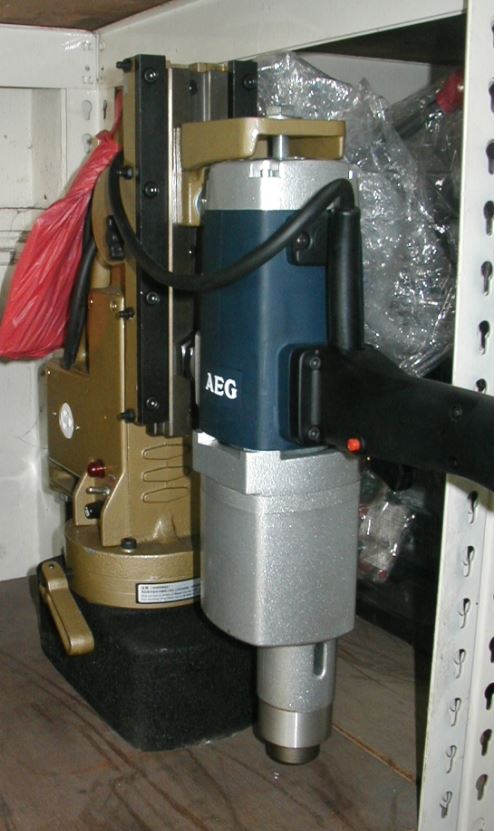 AEG MT800 1050W Magnetic Drill Press with Stand - Heavy Duty Metal Drilling Machine for Steel, Iron & Construction Work | Model AEG B4 1050 | Perfect for Metal Fabrication, HVAC Installation & Industrial Projects