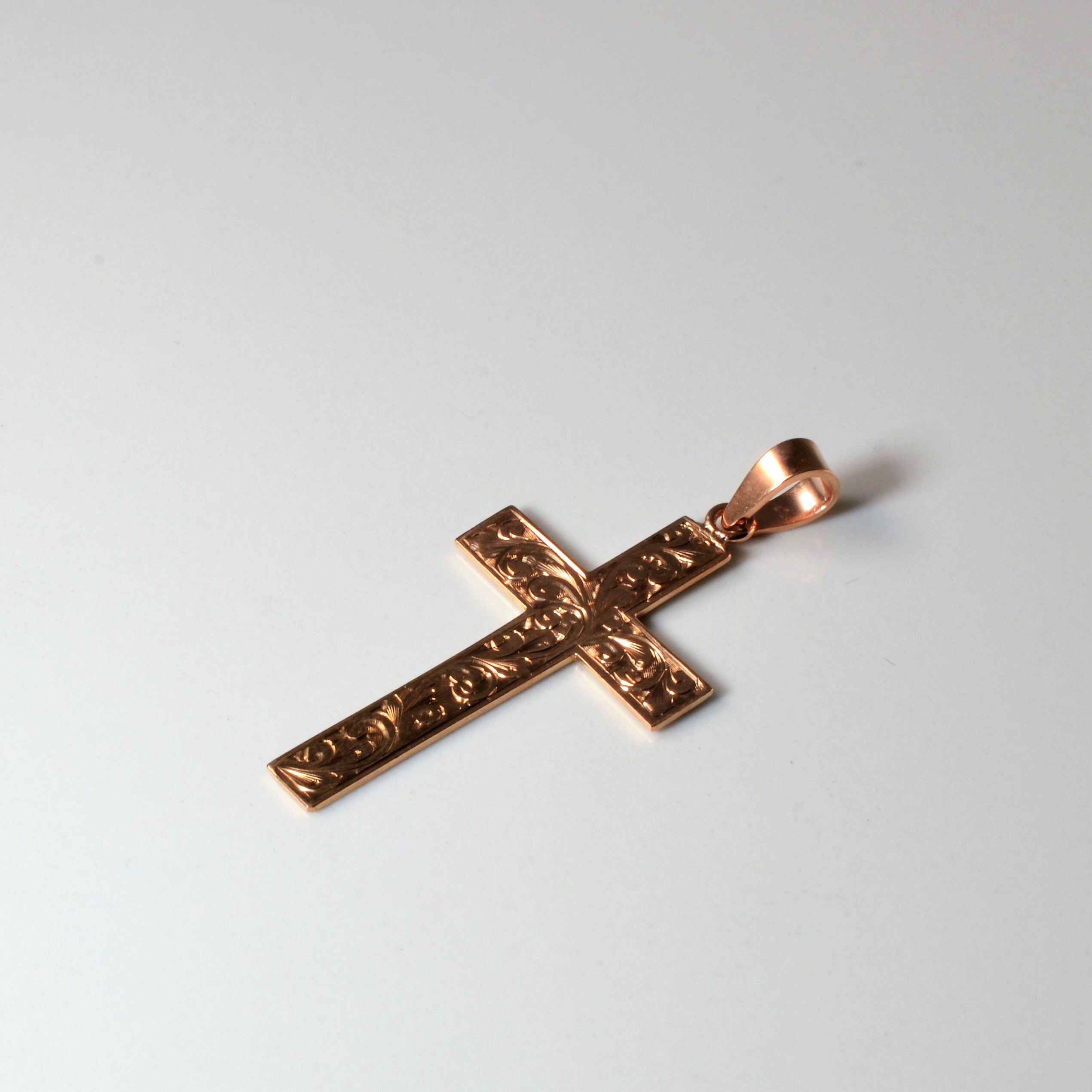 Elegant Rose Gold Ornate Cross Pendant Necklace for Women - Perfect for Church, Weddings & Everyday Jewelry Gifts
