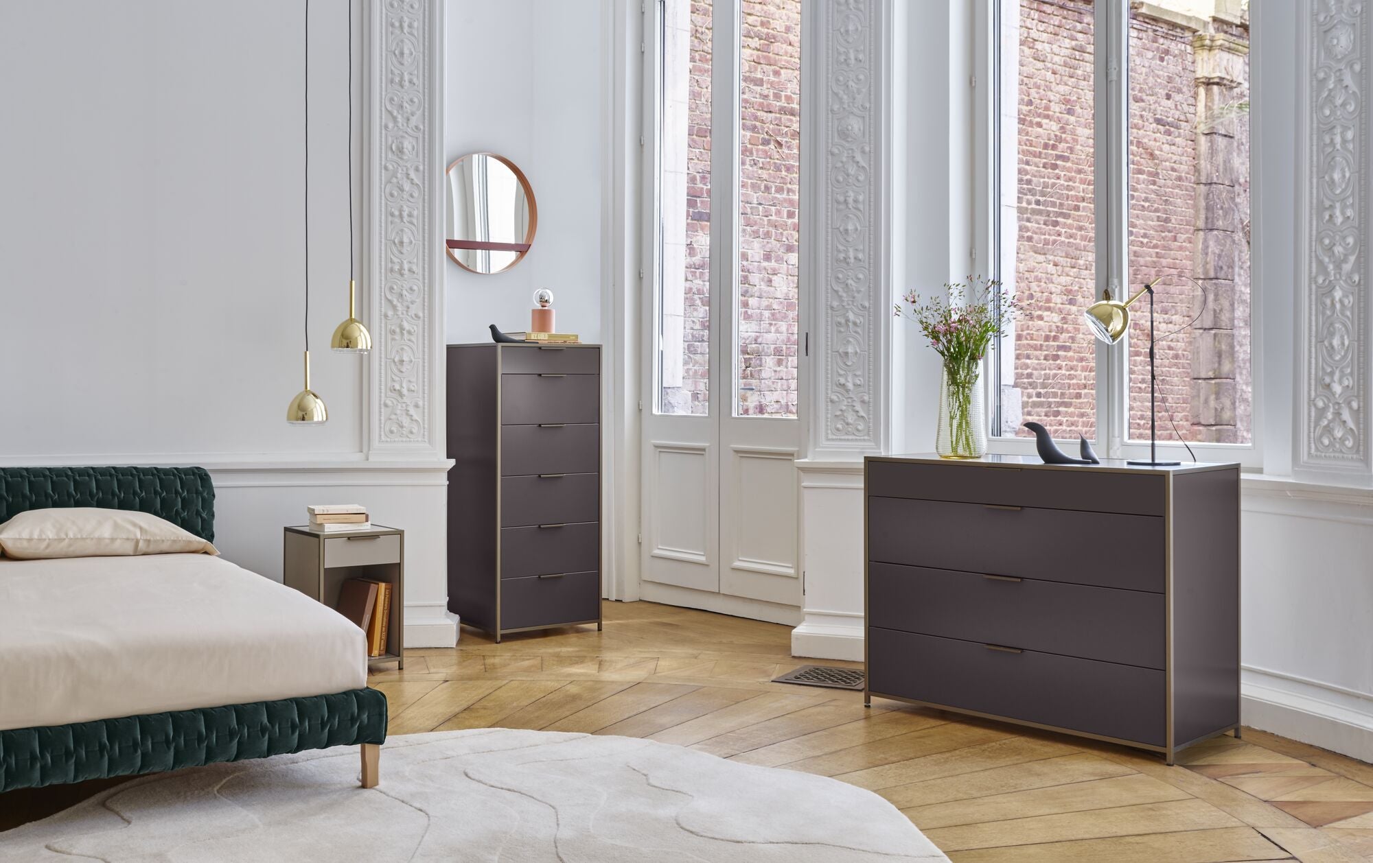 Modern Dita Bedside Table with 1 Door - Compact Nightstand for Bedroom, Living Room, or Office - Wooden Storage Cabinet with Shelf