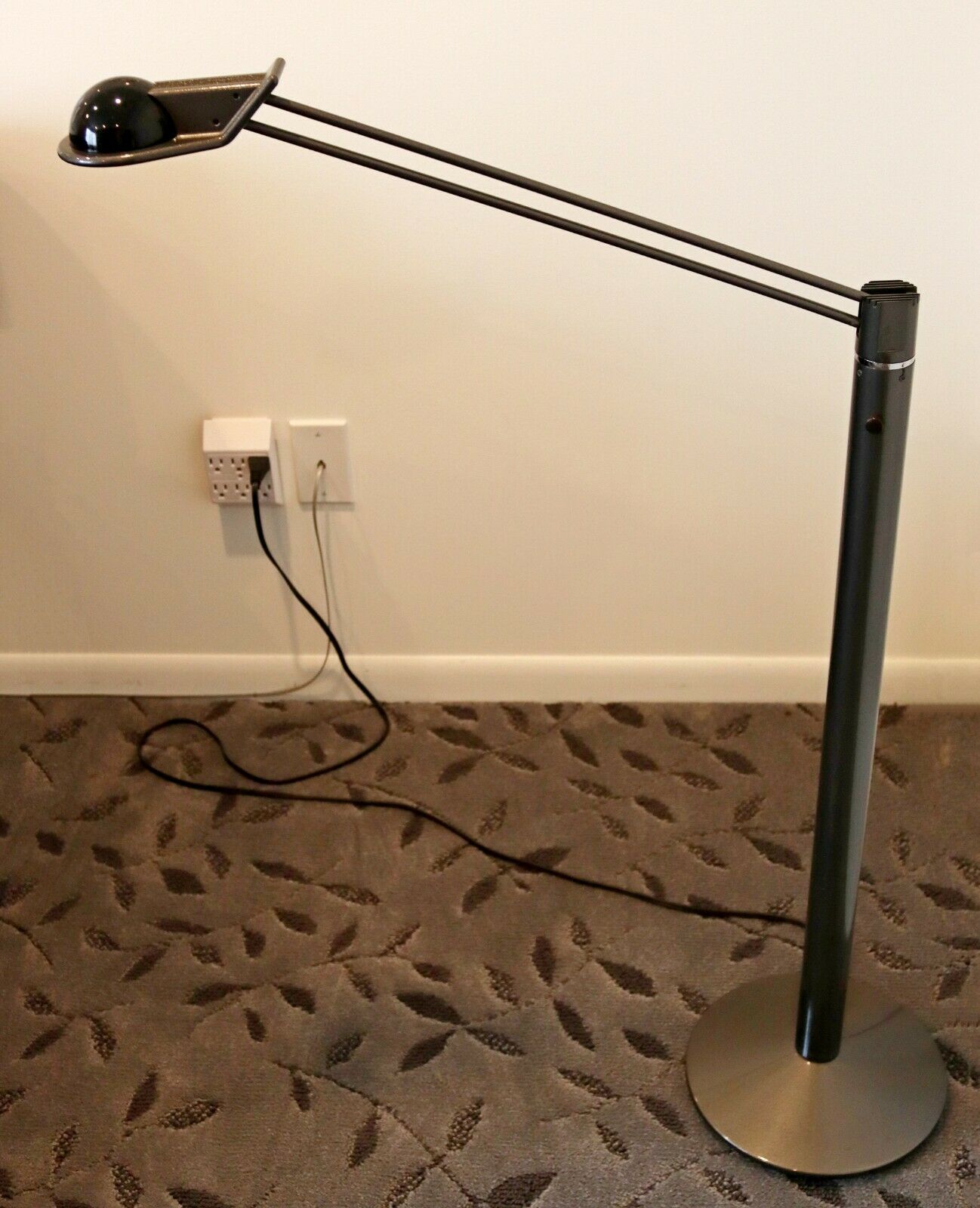 Vintage Mid Century Modern Metalarte Spain Adjustable Floor Lamp - Retro Reading Light for Living Room, Bedroom & Office (1970s)