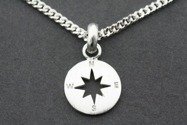 Sterling Silver Compass Pendant Necklace with 45cm Link Chain - Perfect for Outdoor Adventures & Travel Gifts